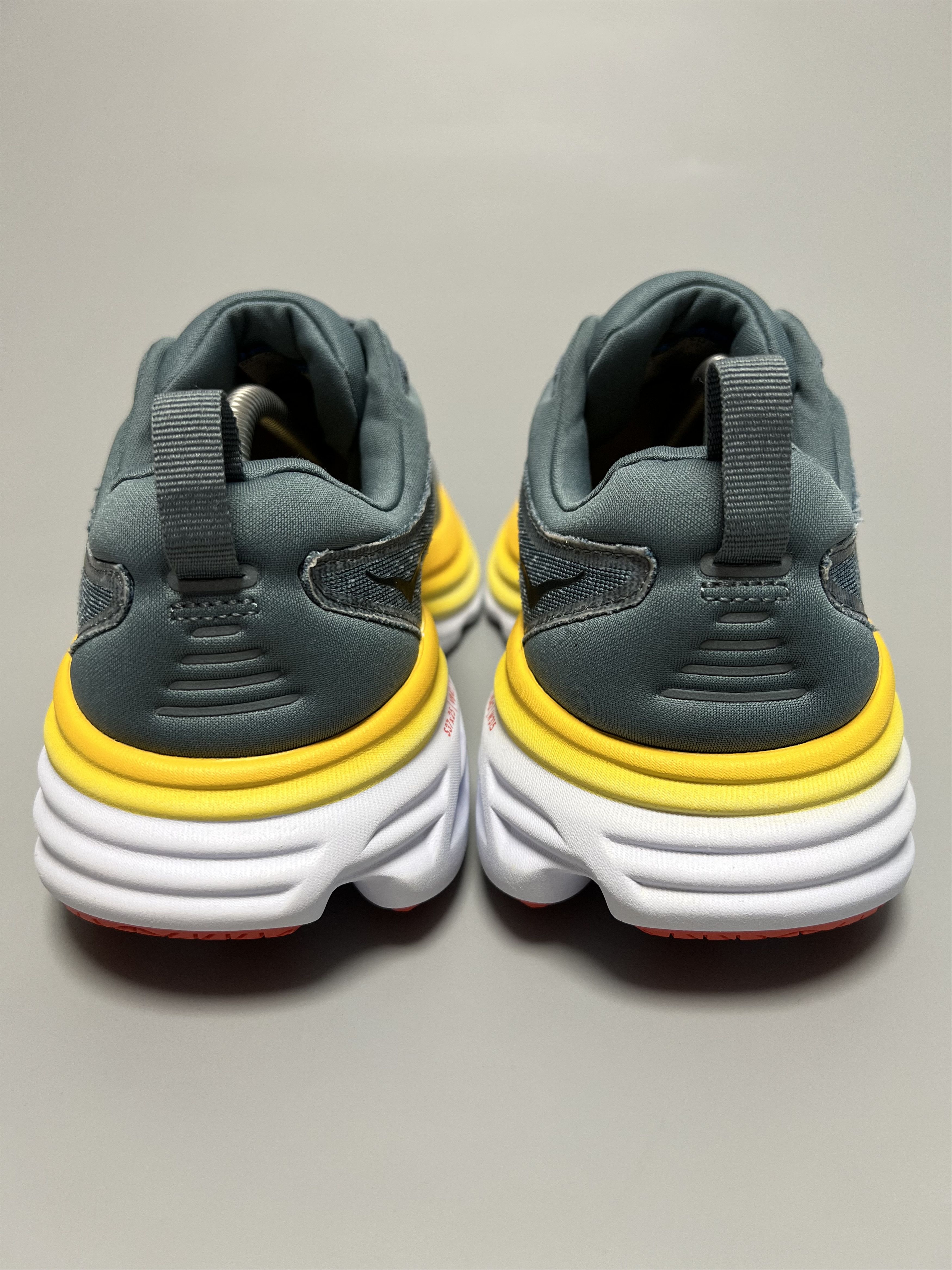 Hoka 8.5 EE Hoka One One Bondi 8 Wide Running Shoes Gym Walking Size US 8.5 / EU 41-42 - 3 Thumbnail