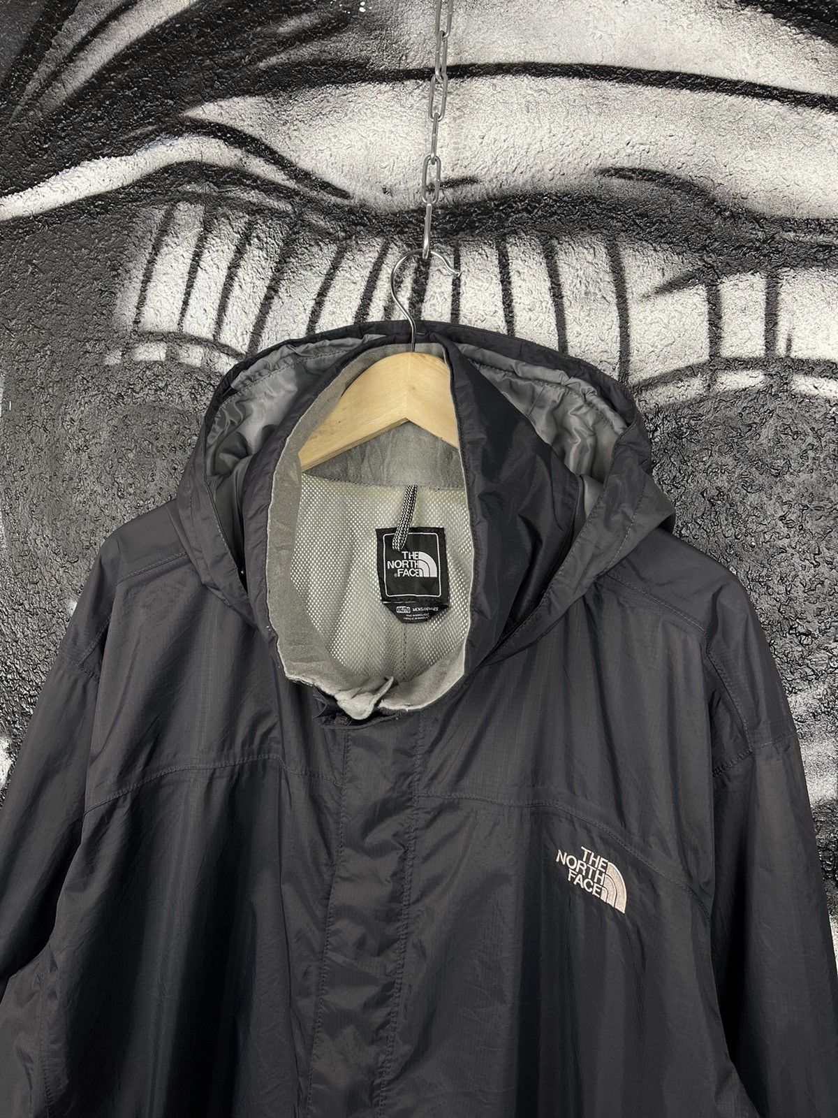 The North Face The North Face HyVent Casual Full Zip Black Waterproof Jacket Men’s Size XXL Size US XXL / EU 58 / 5 - 3 Thumbnail