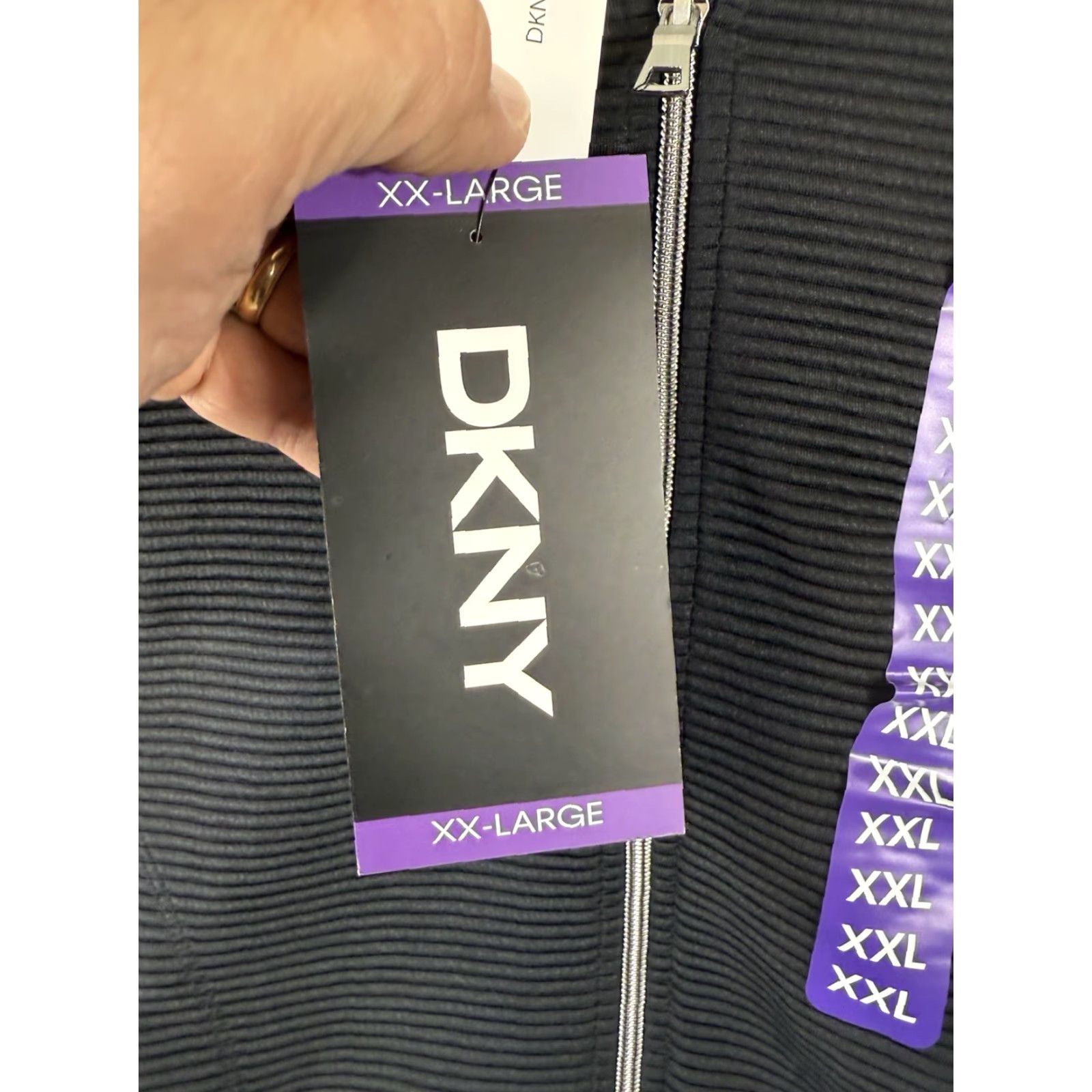 DKNY DKNY Ottoman Full-Zip Hoodie Womens Size 2XL Black Pockets Logo NWT Ribbed Stretch Full Zip Hooded Lined Size XXL / US 16-18 / IT 52-54 - 6 Thumbnail