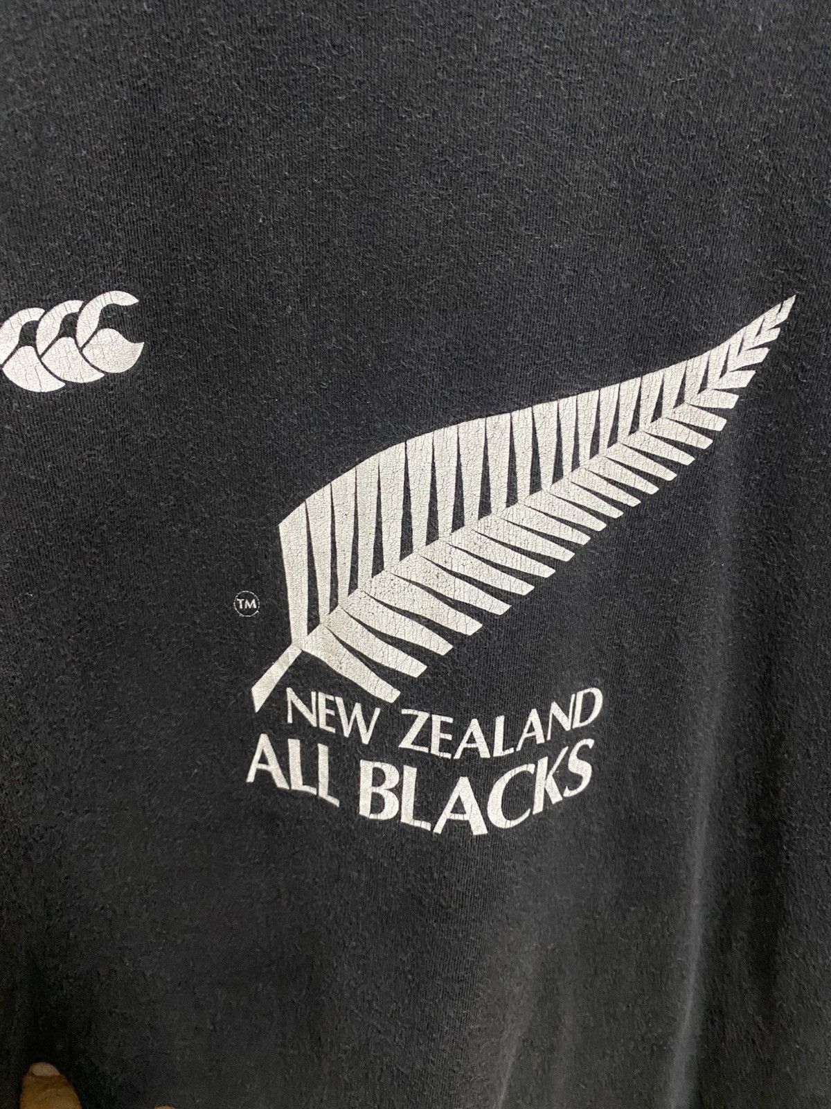 Canterbury of New Zealand Vintage Canterbury New Zealand All Blacks Rugby T-shirt Size US L / EU 52-54 / 3 - 5 Thumbnail