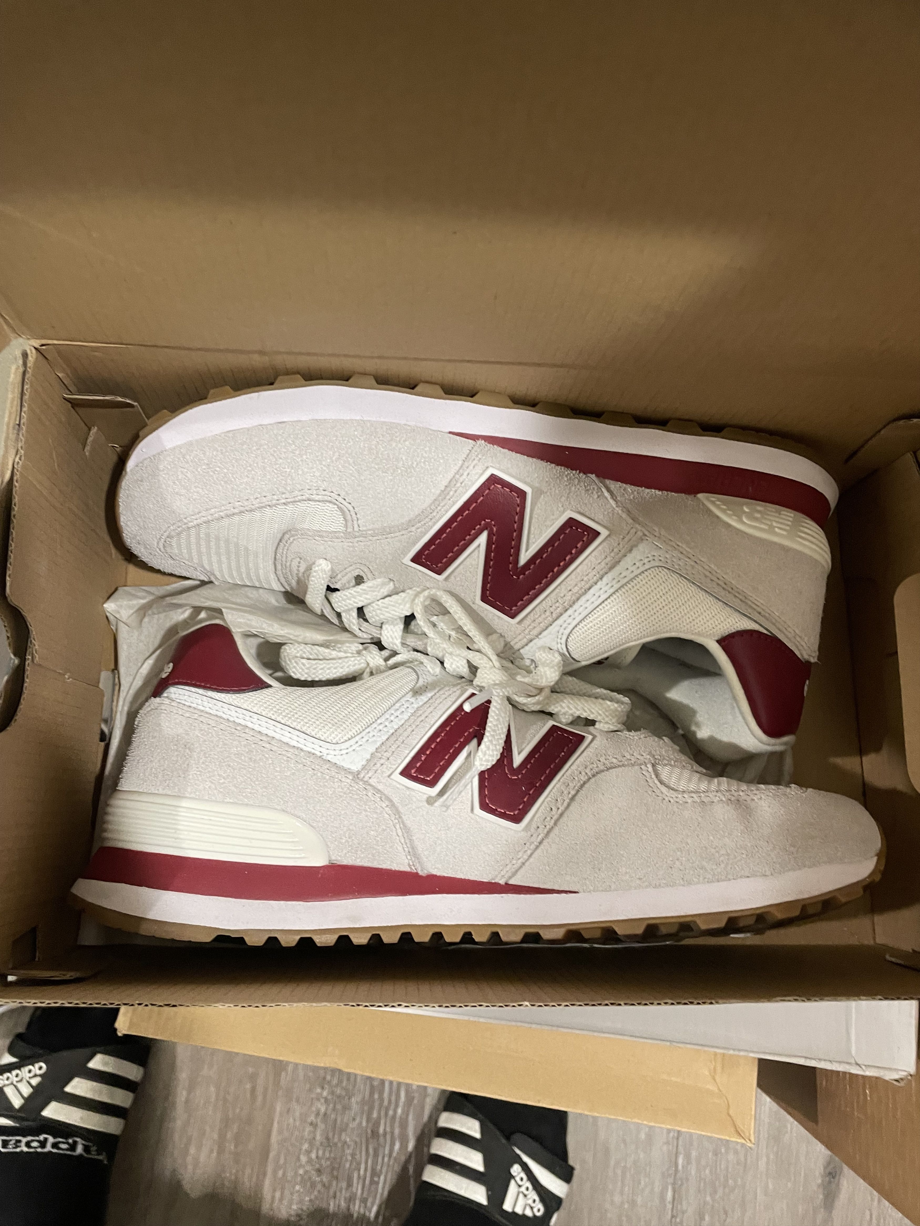 New Balance New balance classic traditional Size US 9.5 / EU 42-43 - 2 Thumbnail