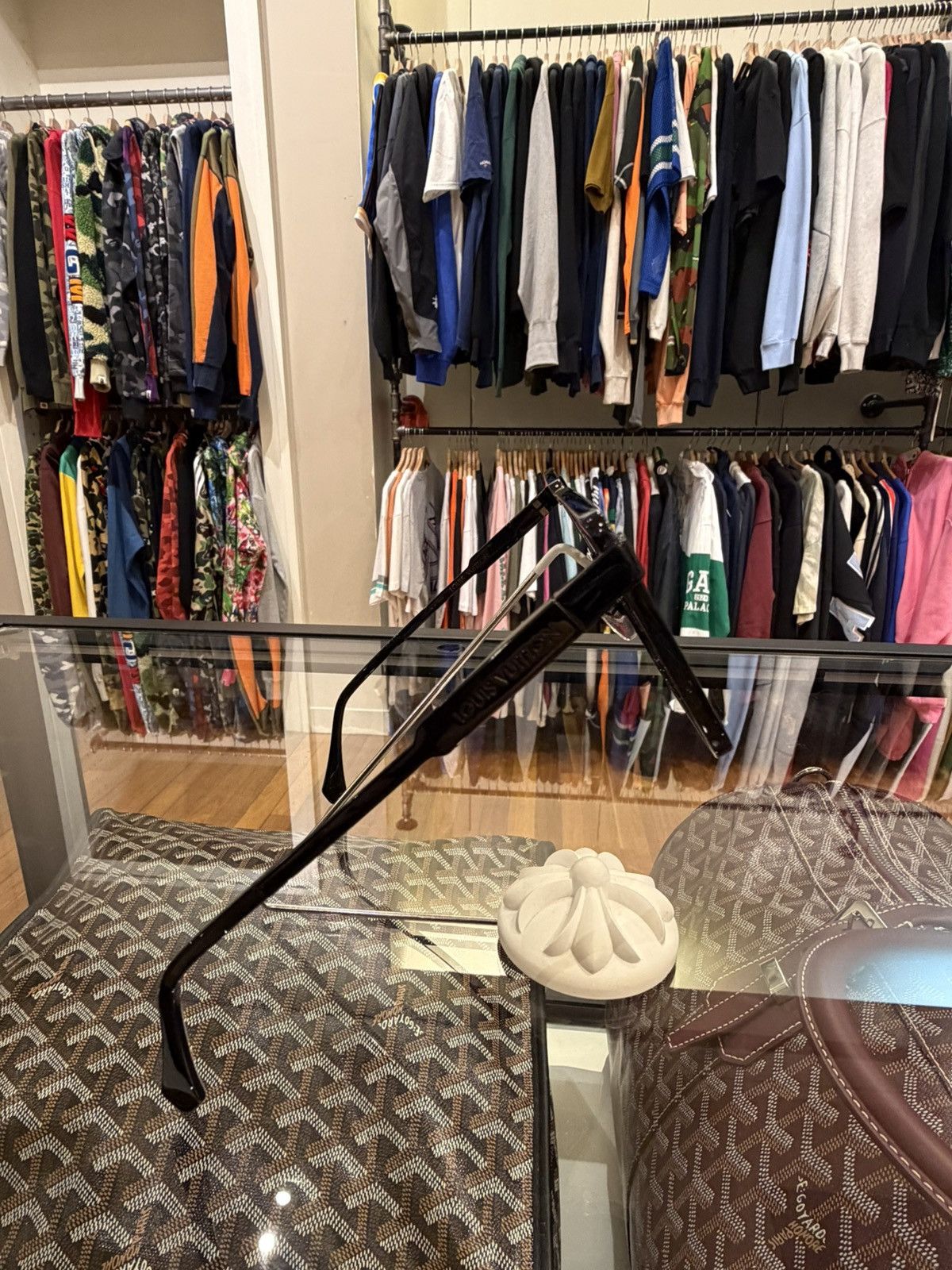 Louis Vuitton Louis Vuitton Cyclone Sunglasses - Black Size ONE SIZE - 3 Thumbnail