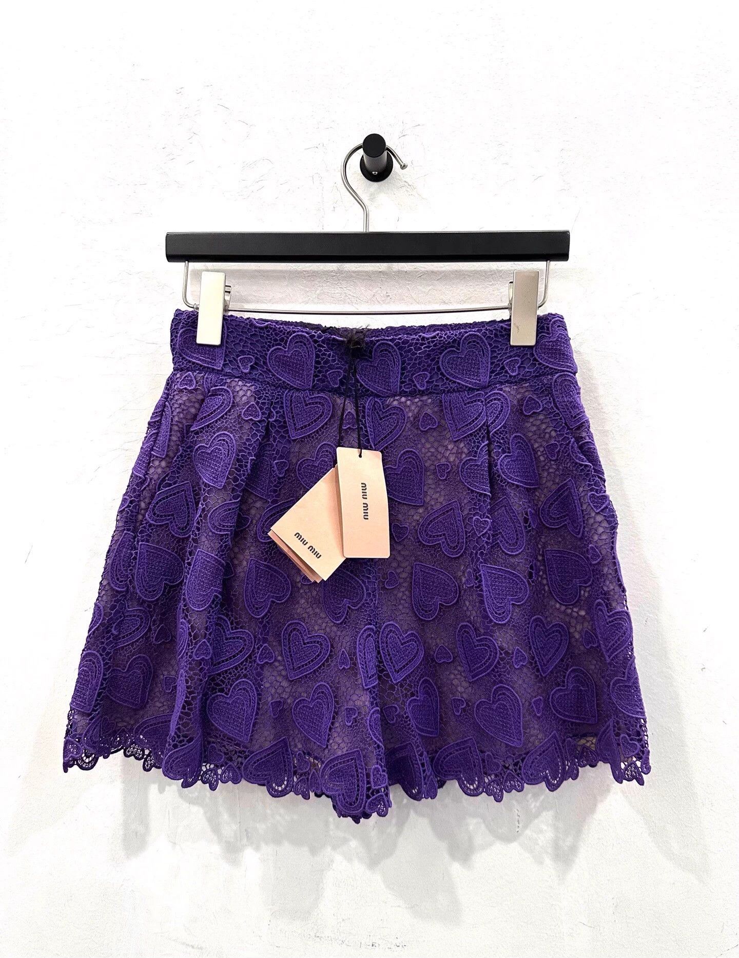 Miu Miu MIU MIU purple heart logo lace skirt women Size 26" / US 2 / IT 38 - 1 Thumbnail