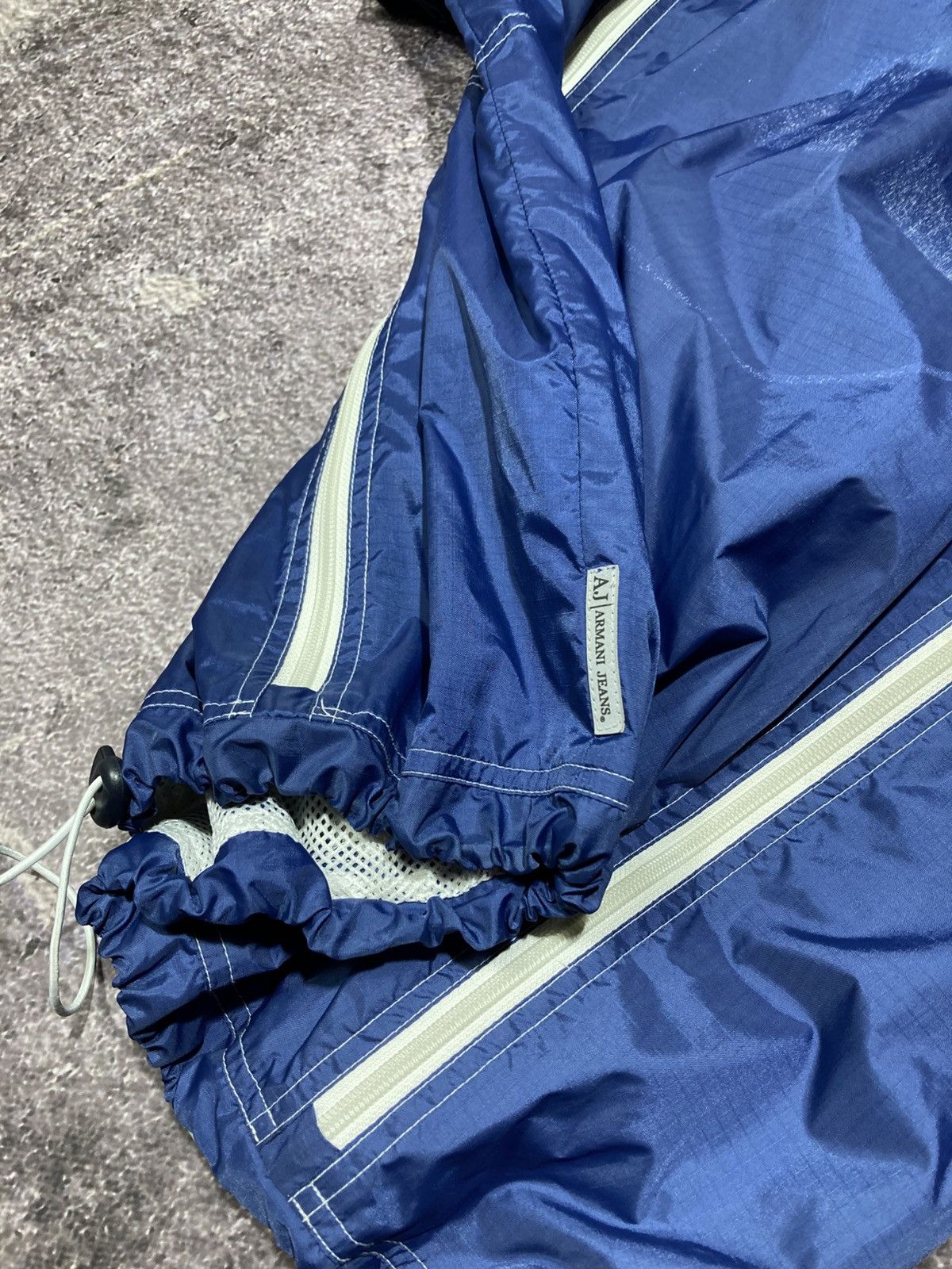 Armani ARMANI JEANS Vintage Jacket Blue Nylon Tech Multi Zip Size US L / EU 52-54 / 3 - 15 Thumbnail