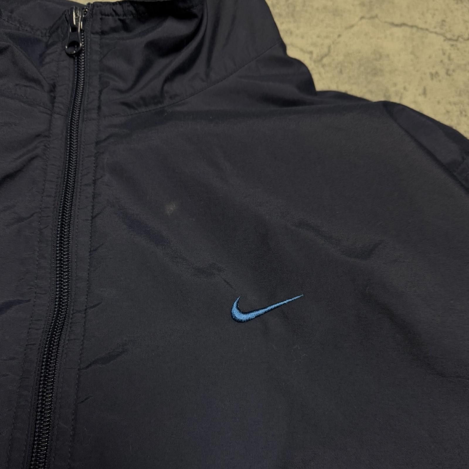 Nike Nike Windbreaker — L — Size US L / EU 52-54 / 3 - 3 Thumbnail