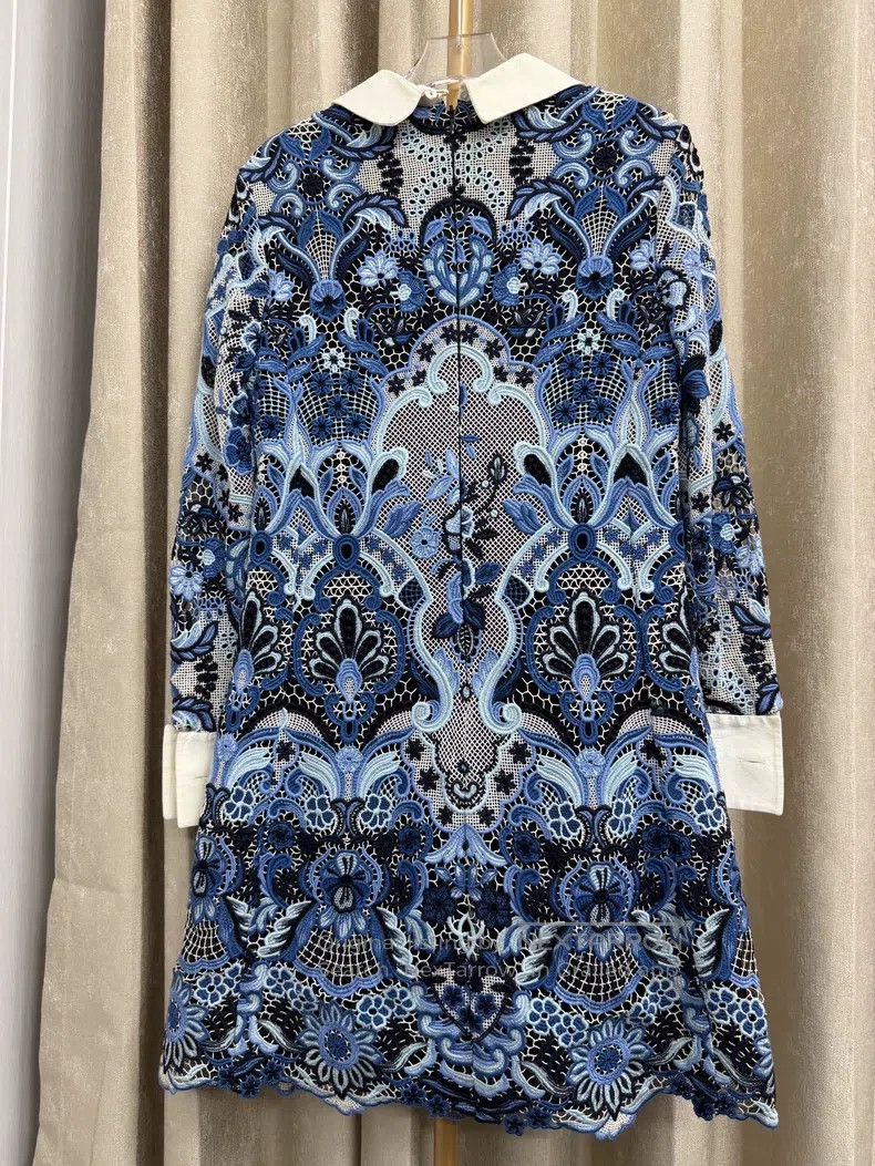 Valentino Valentino Blue lace blue and white porcelain long sleeve l Size S / US 4 / IT 40 - 3 Thumbnail