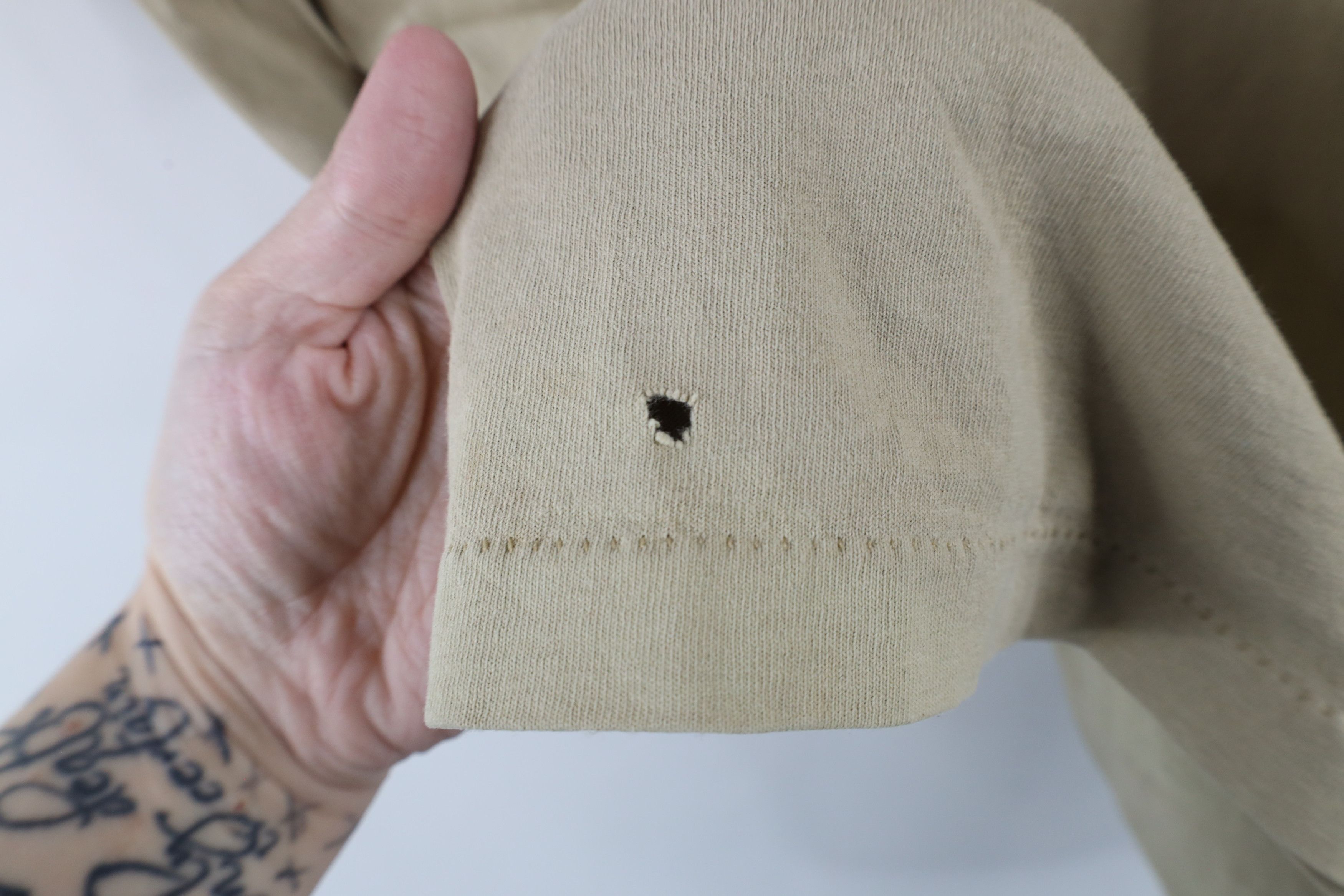 Vintage Vintage 90s Fender Guitar Out Band T-Shirt Beige Cotton USA Size US XL / EU 56 / 4 - 12 Thumbnail