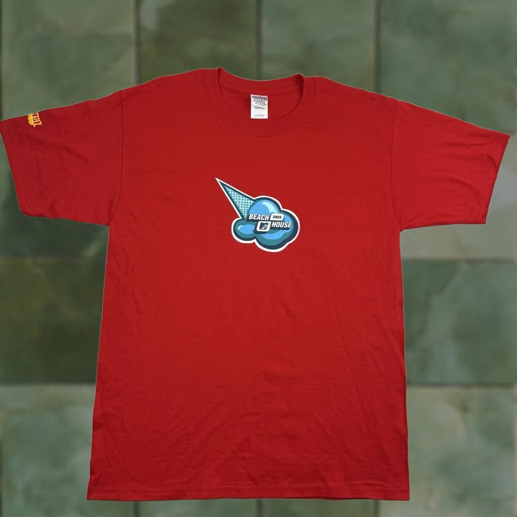 Gildan VINTAGE MTV 2003 Beach House Promo T Shirt Adult Large Red Cotton Gildan Short Sleeve Crew Neck Men 90s Y2K Starsub? Size US L / EU 52-54 / 3 - 1 Thumbnail