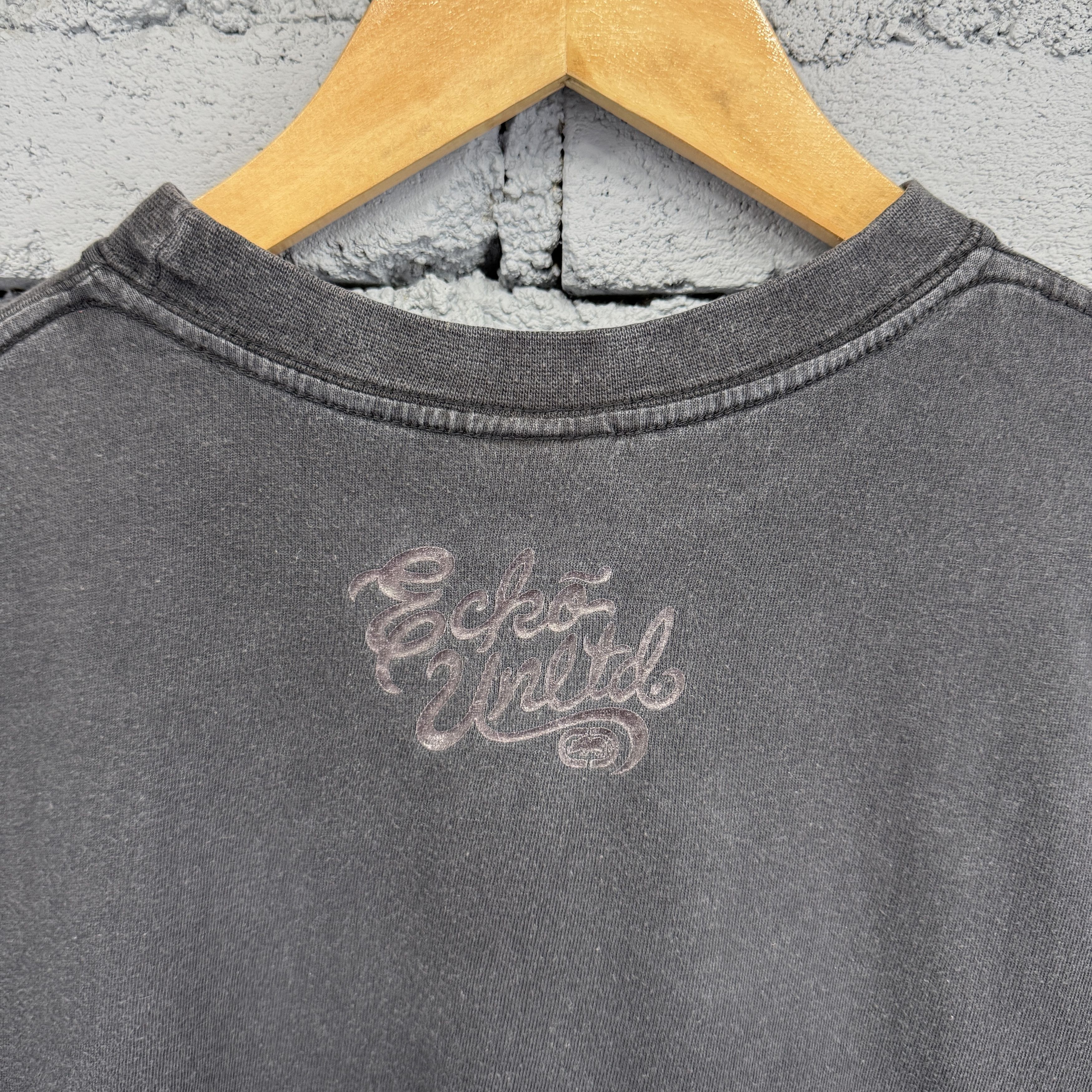 Ecko Unltd. Vintage Ecko Unltd Black Rhinoceros Logo Sunfaded Tshirt Size US XS / EU 42 / 0 - 8 Thumbnail