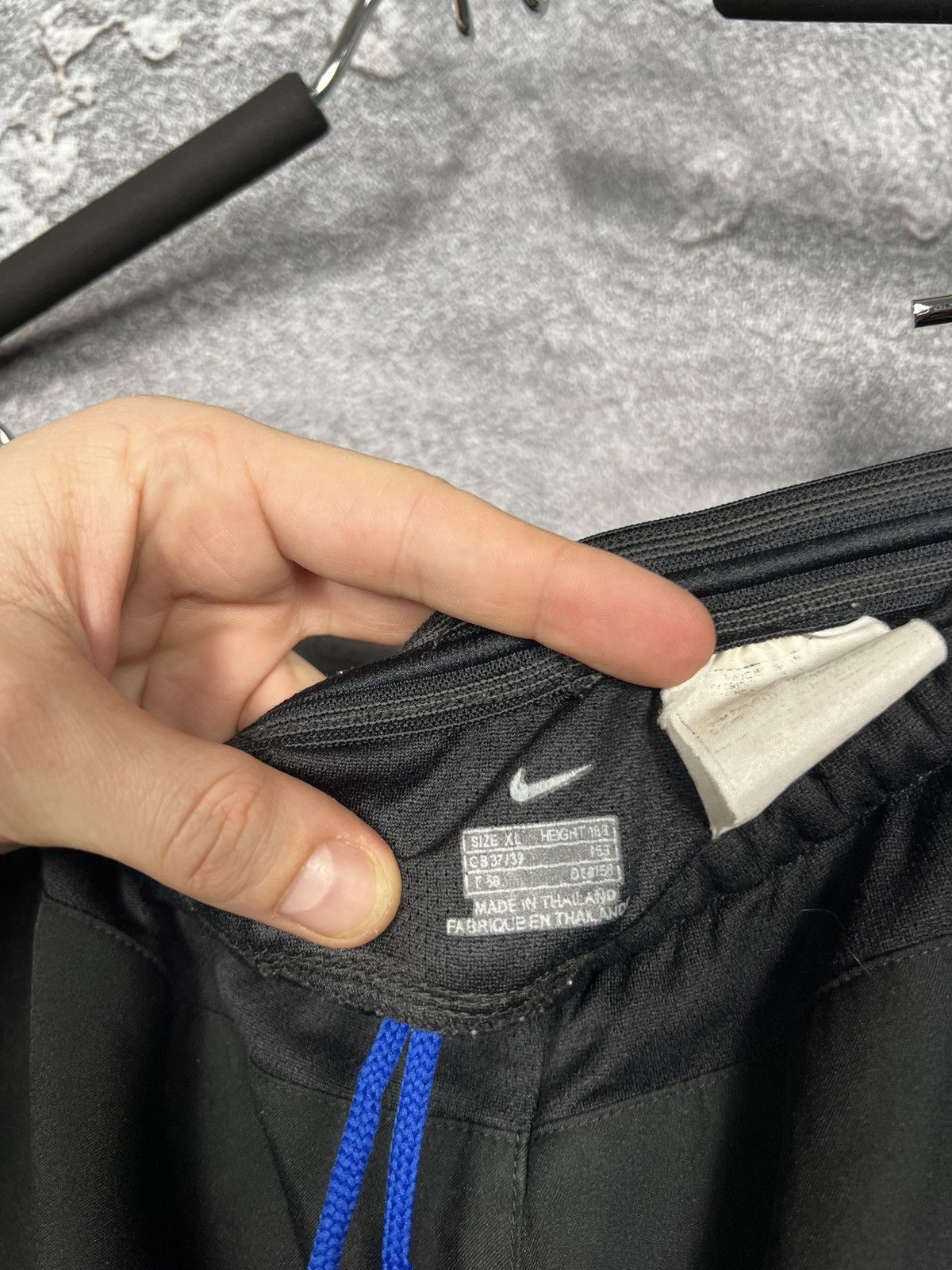 Nike Vintage Nike Inter Milan Nylon Shorts Size Xl Size US 34 / EU 50 - 6 Thumbnail