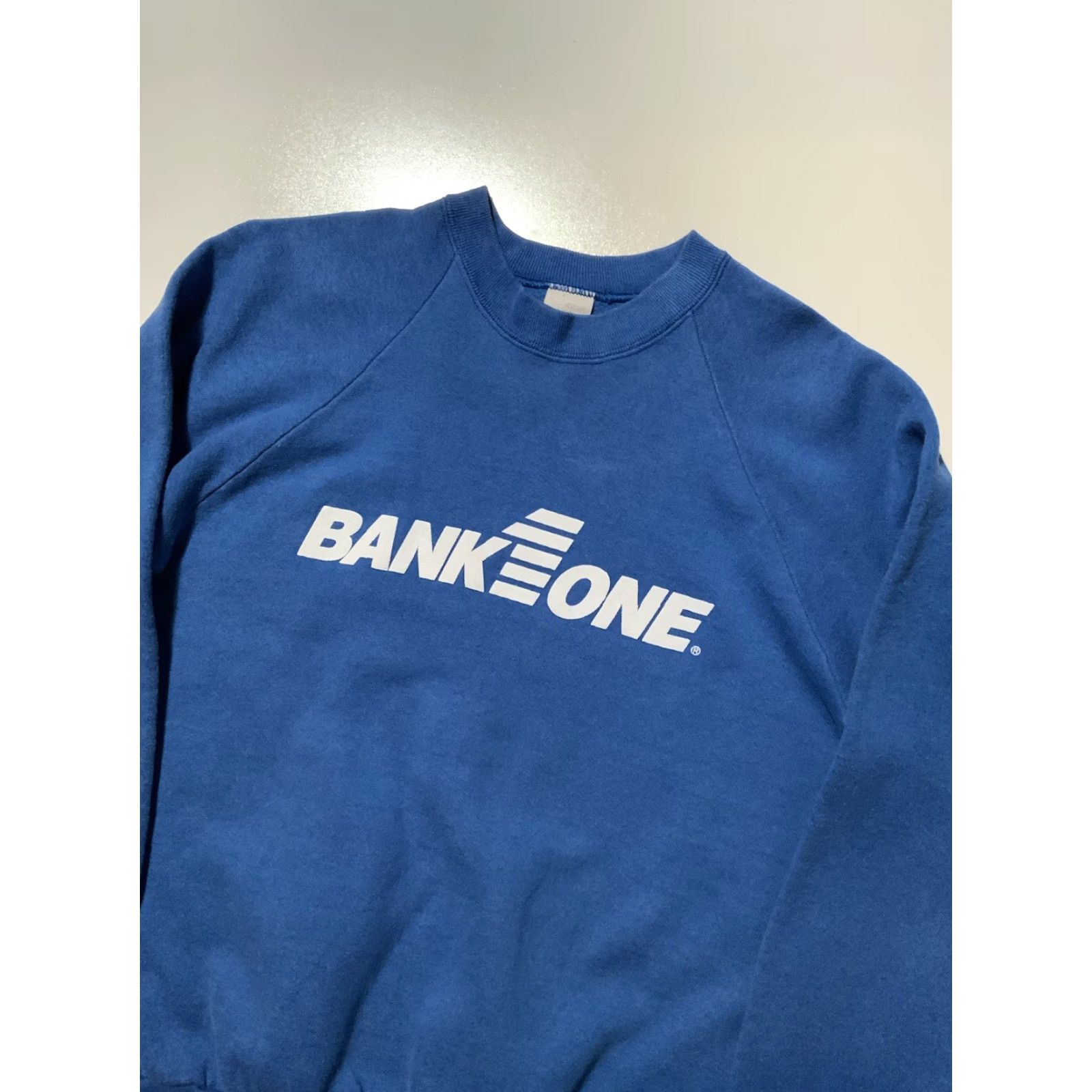 Fruit Of The Loom VINTAGE Fruit of the Loom Bank One 1 Blue 50/50 Crewneck Sweatshirt L Mens 90s Shirt Size US L / EU 52-54 / 3 - 3 Thumbnail