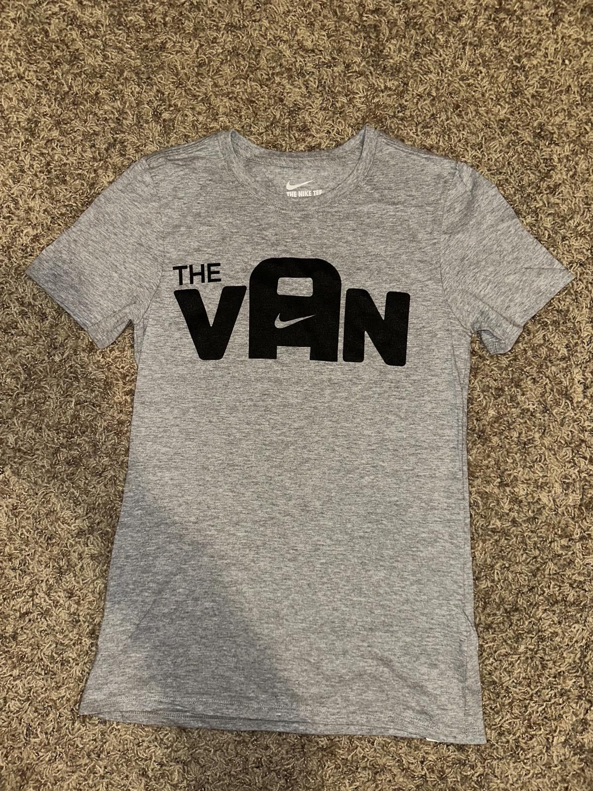 Nike Nike Women’s Legend Athletics Cut The Van T-Shirt Size XS / US 0-2 / IT 36-38 - 1 Thumbnail