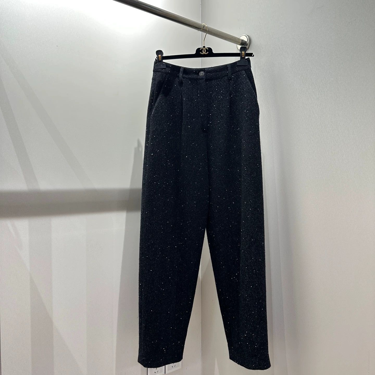 Chanel Chanel apr236 Star Logo Button Pants 36 Size 26" / US 2 / IT 38 - 1 Thumbnail