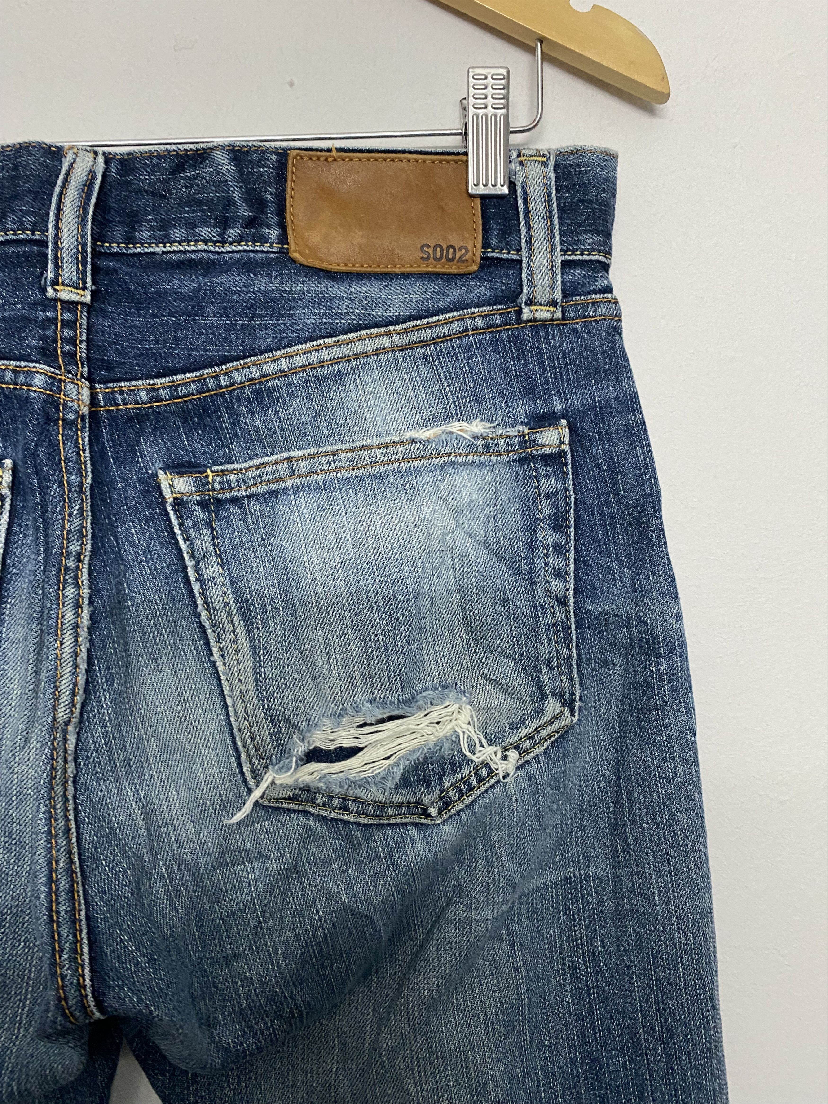 Uniqlo Vtg Uniqlo S002 Selvedge Distressed Jeans Size US 33 - 6 Thumbnail