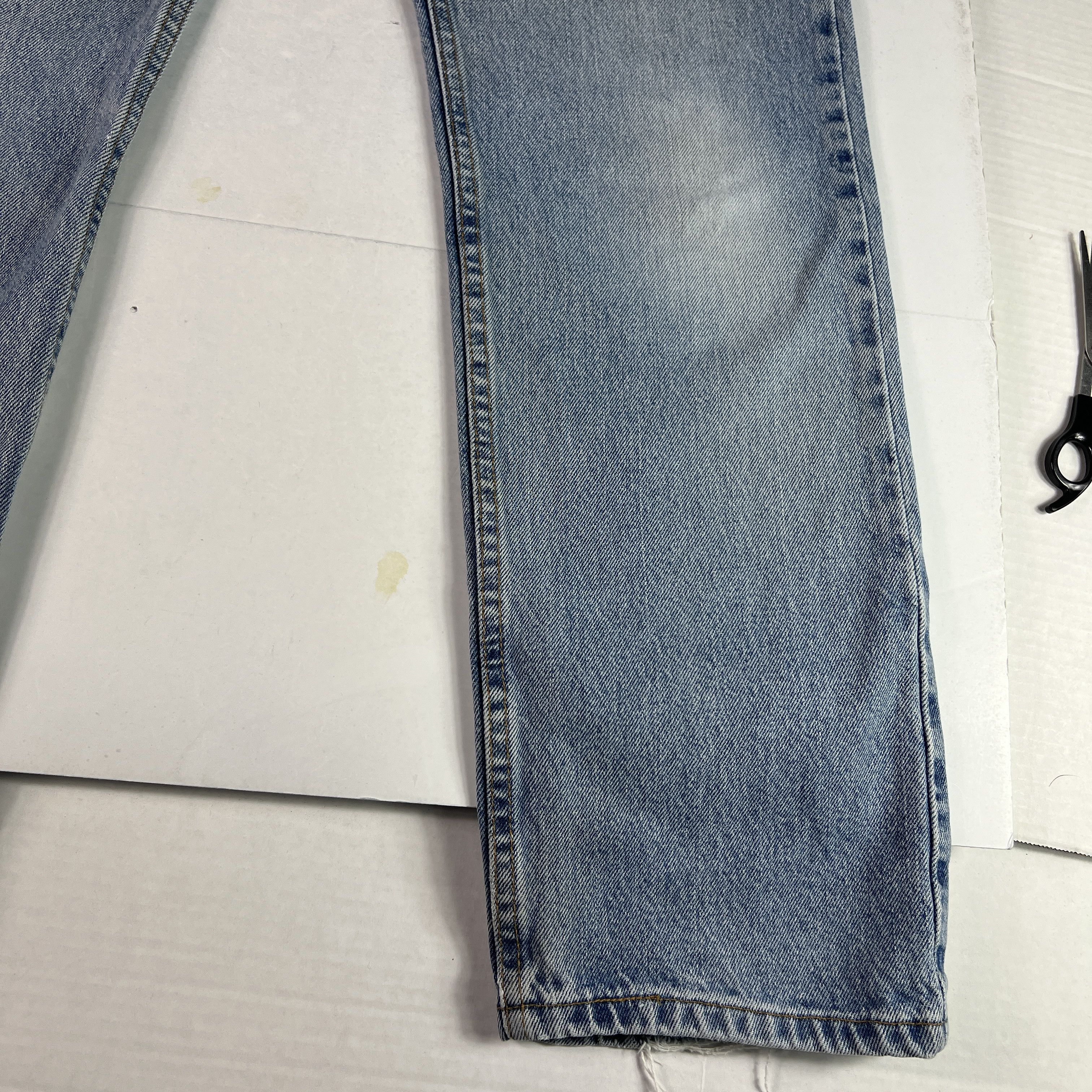 Levi's Y2K Levi's Jeans 505 Straight Blue Faded Distressed Denim Size US 31 - 9 Thumbnail