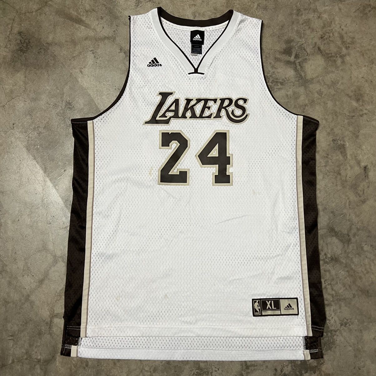 Adidas × Nike NBA Los Angeles Lakers Kobe Bryant #24 Adidas Jersey Size US XL / EU 56 / 4 - 7 Thumbnail