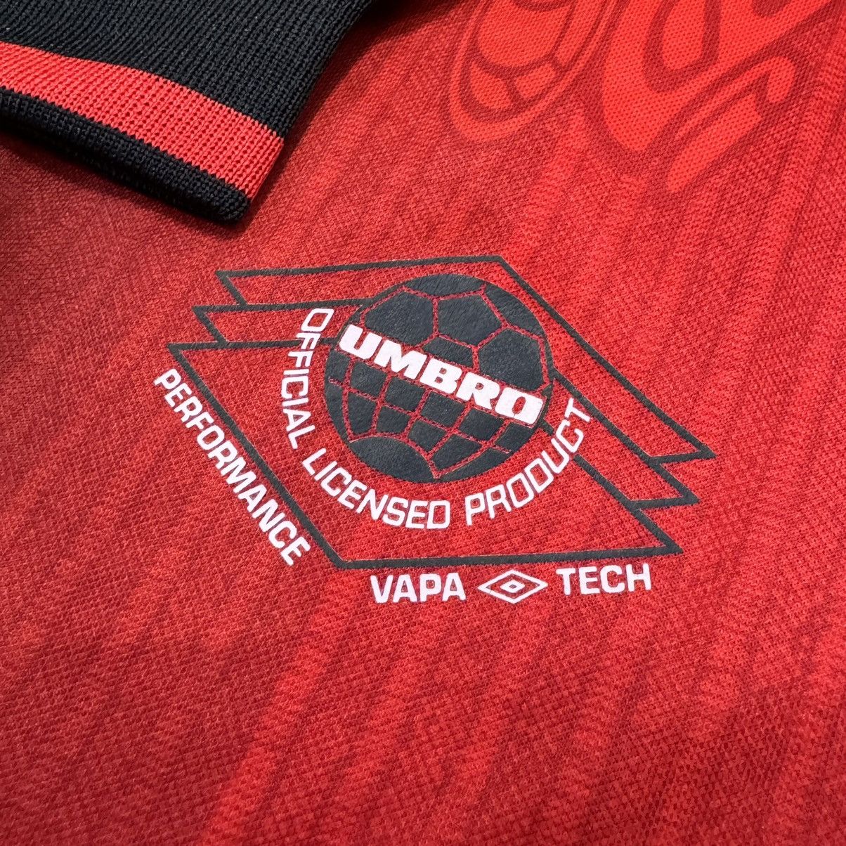 Umbro Manchester united 96/98 L/S home shirt #15 Poborsky Size US L / EU 52-54 / 3 - 8 Thumbnail