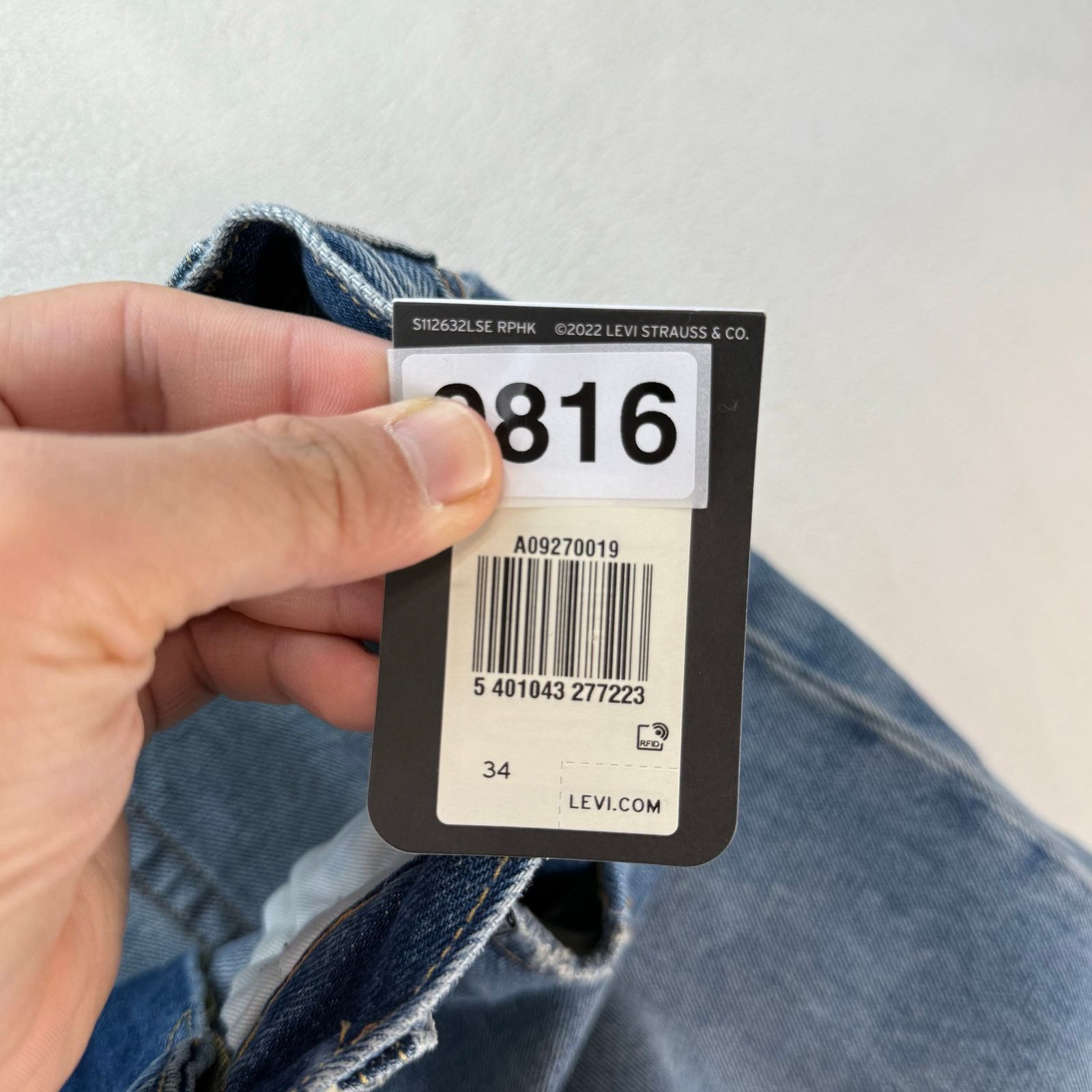 Levi's LEVI'S PREMIUM 551Z STRAIGHT CROP JEANS MEN'S 34 LIGHT INDIG Size US 34 / EU 50 - 3 Thumbnail