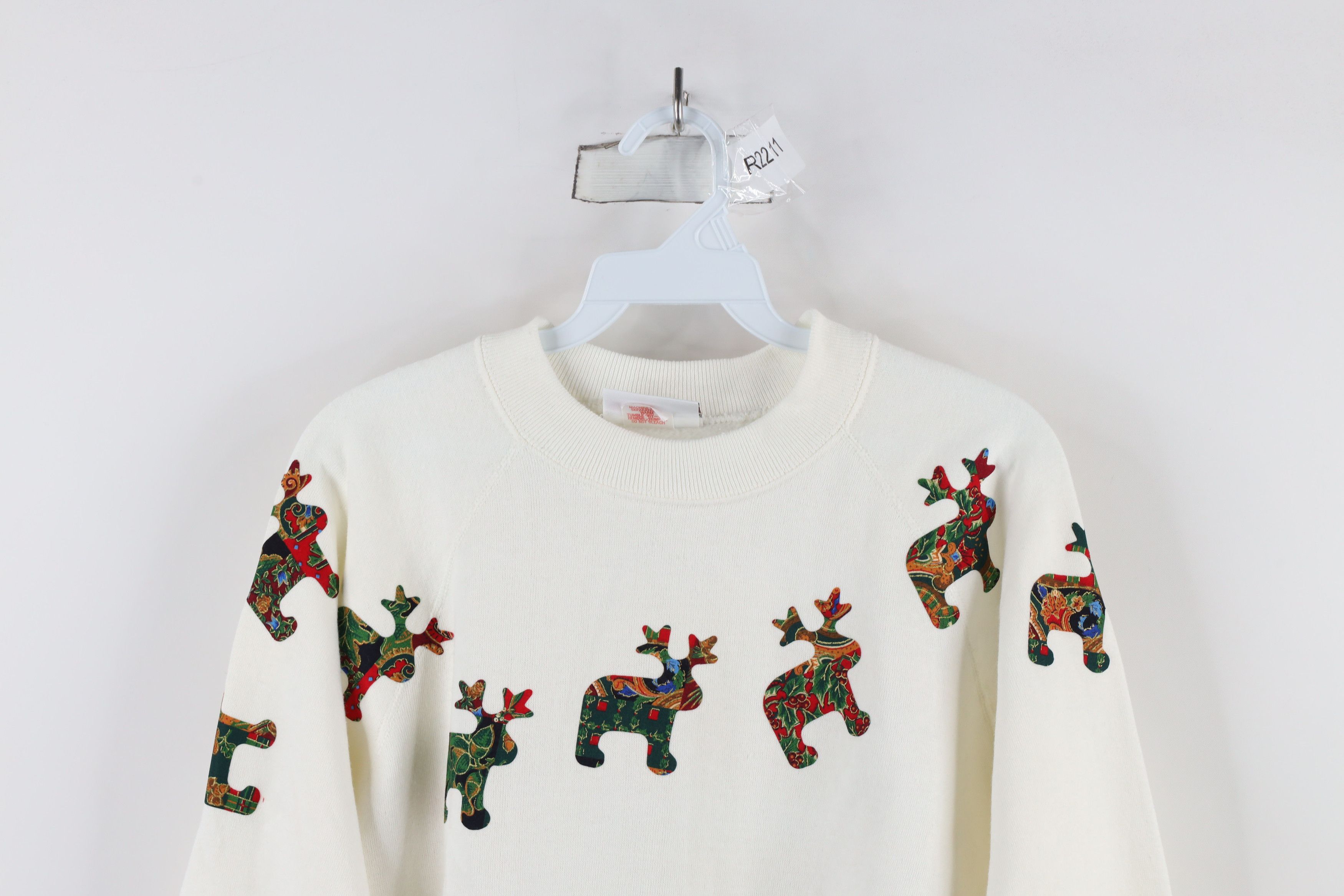 Vintage Vintage 90s Streetwear Moose Patch Sweatshirt White USA Size L / US 10 / IT 46 - 2 Thumbnail