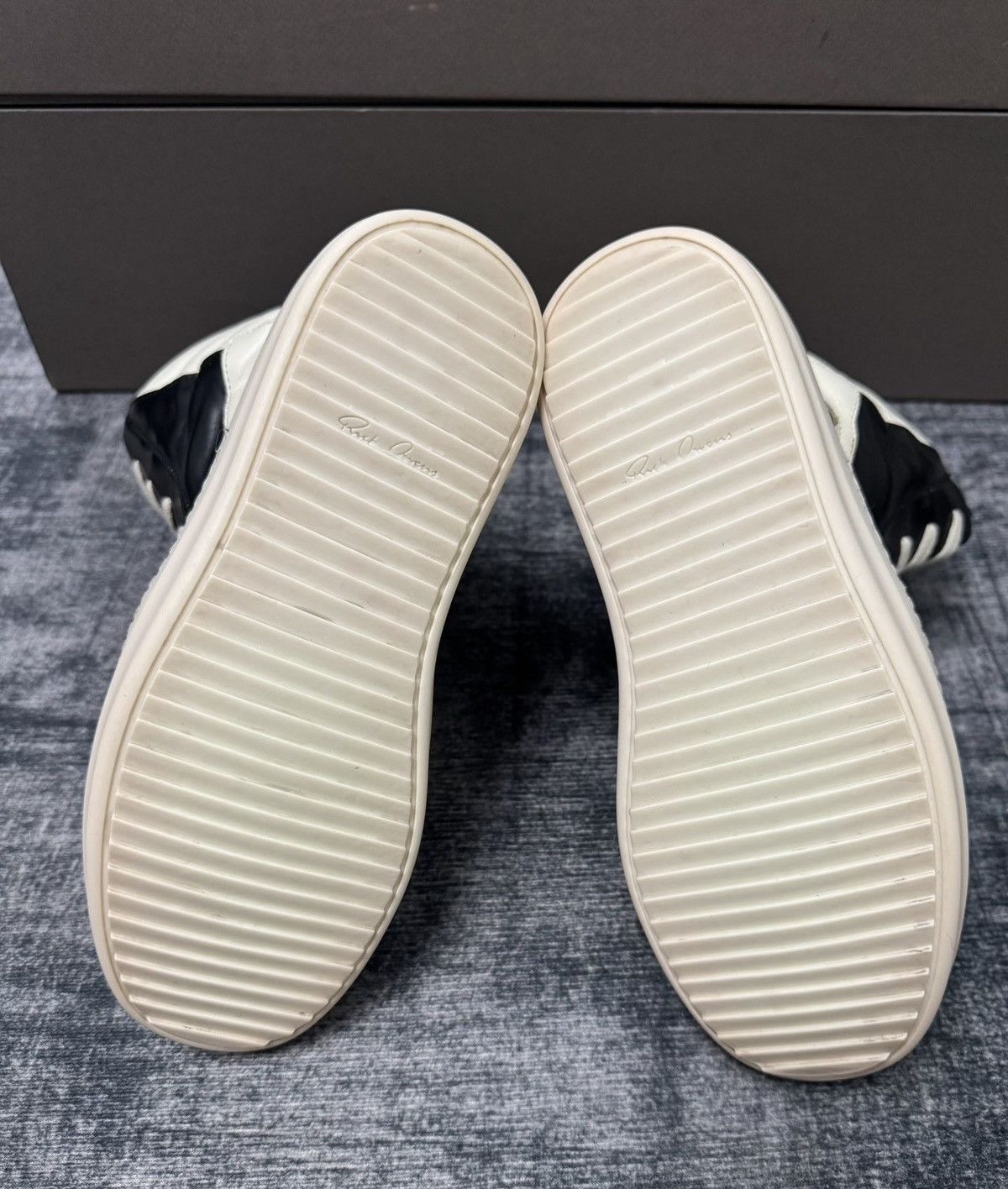 Rick Owens Rick Owens Mainline Triangle Sneakers Size US 8 / IT 38 - 8 Thumbnail