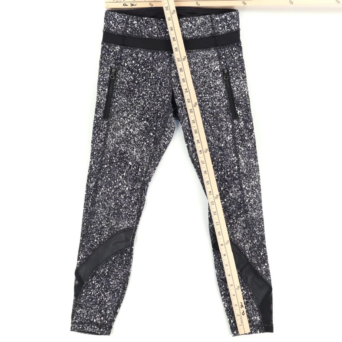 Lululemon Lululemon Leggings Shirt Patterned Women's 4 24" Crop Nylon Woven Slim Multi-Colored Inseam 24in? Size 27" / US 4 / IT 40 - 3 Thumbnail