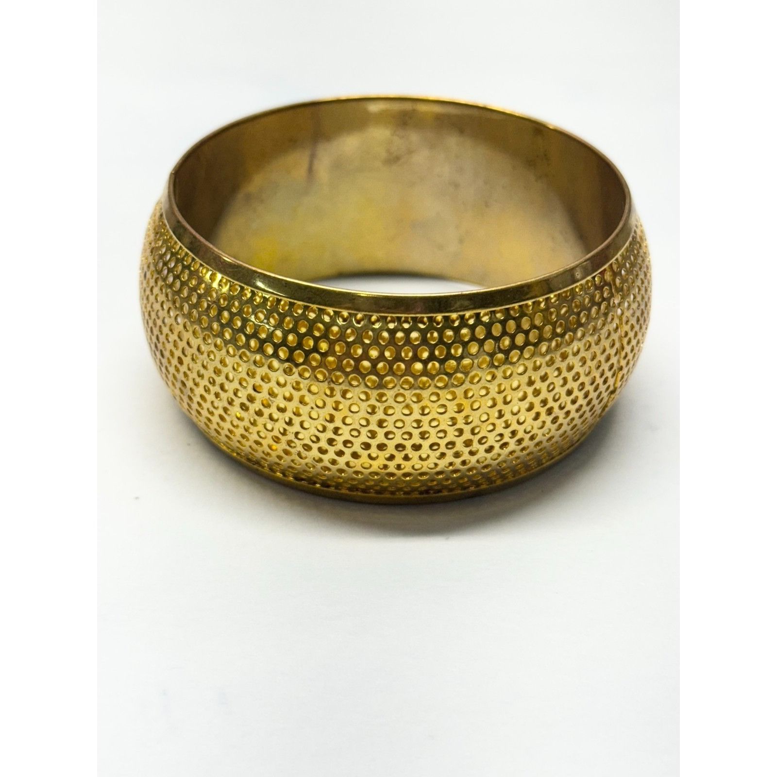 Vintage Vintage gold perforated wide bangle bracelet Size ONE SIZE - 3 Thumbnail
