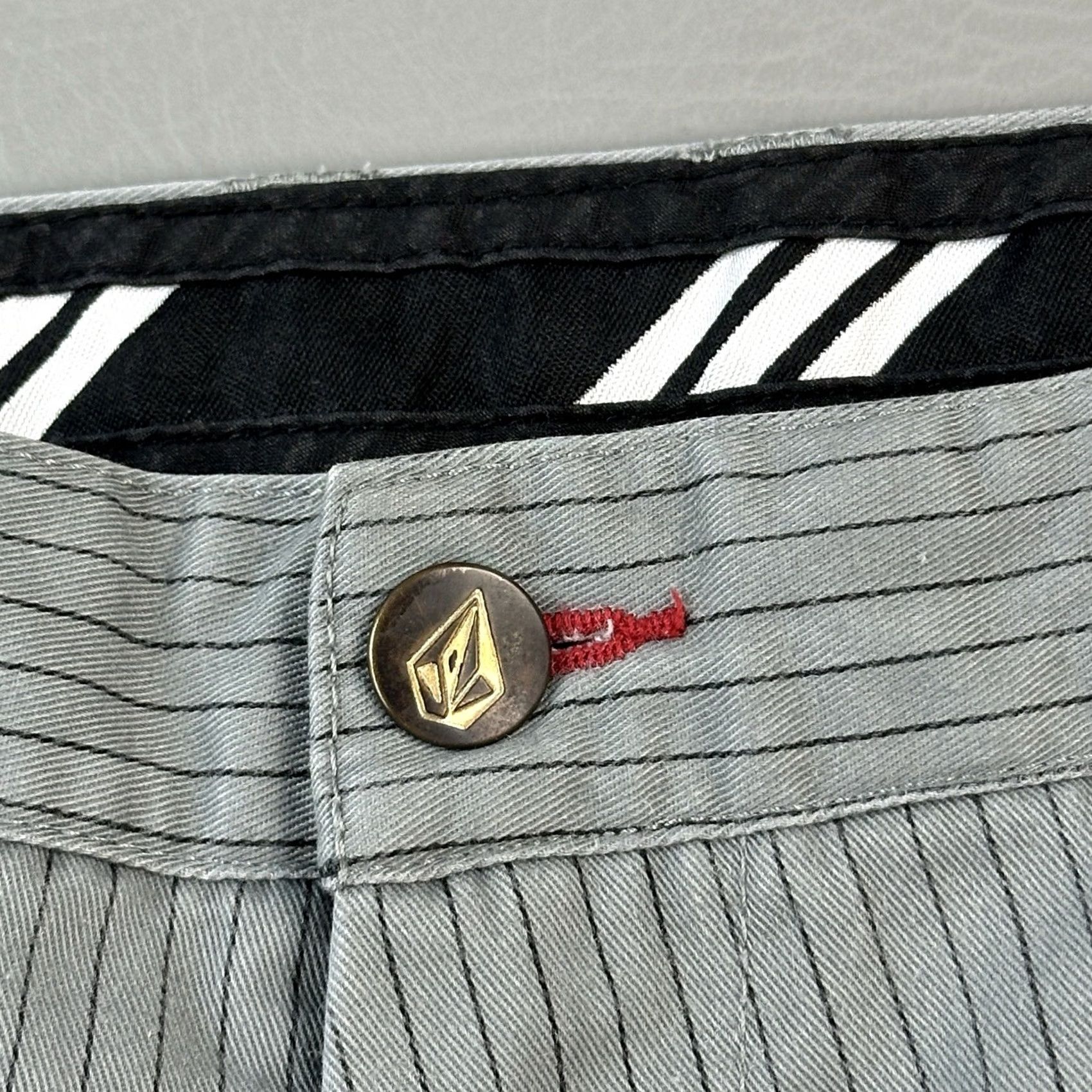 Volcom Volcom Corpo Class Shorts Mens 38 Gray Pinstripe Chino Modern Skate Casual/Sporty Size US 38 / EU 54 - 5 Thumbnail