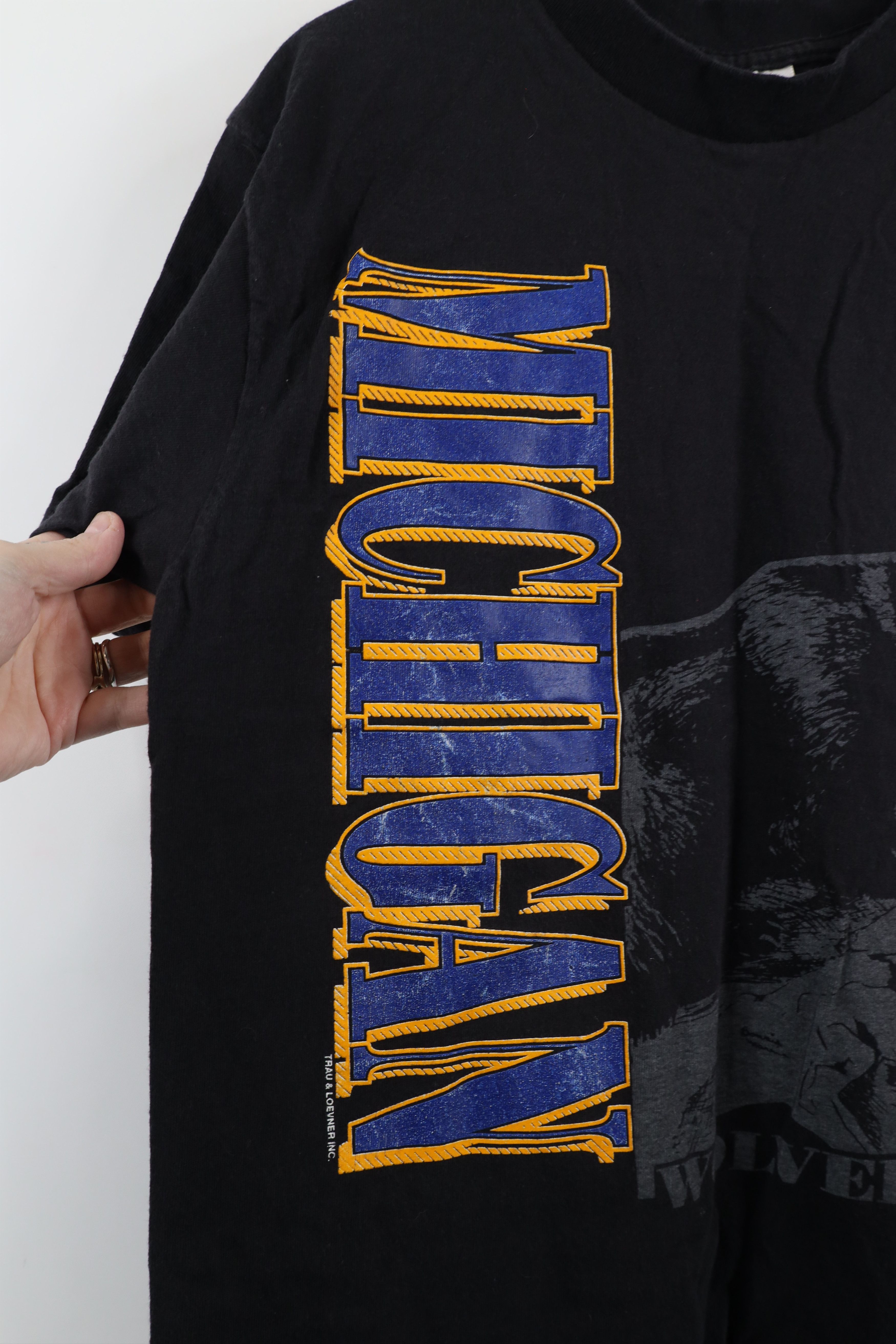 Vintage Vintage 90s University of Michigan Wolverines T-Shirt USA Size US L / EU 52-54 / 3 - 8 Thumbnail
