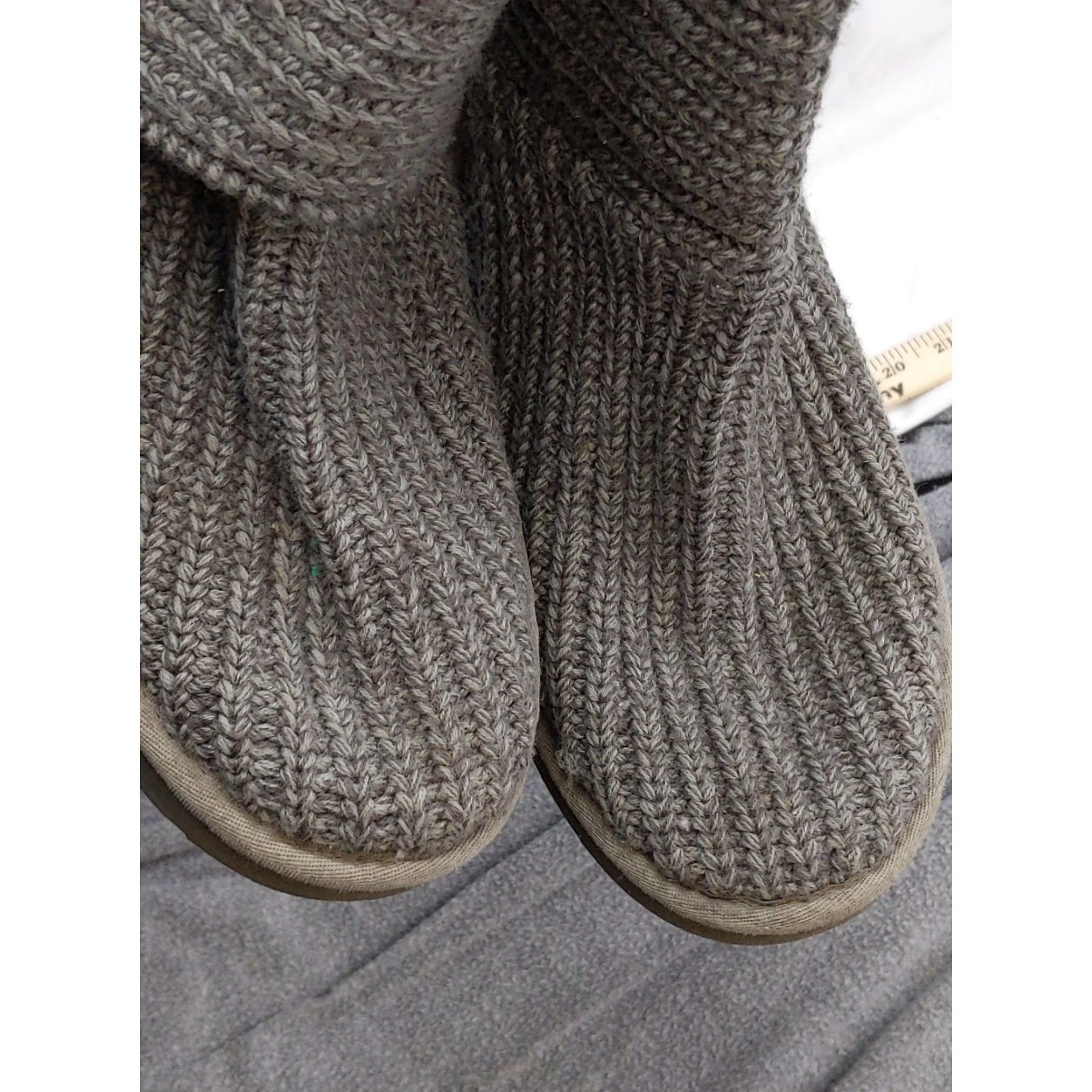 Ugg UGG Women Boots Mid-Calf Knit Shearling Gray 10 Wool Blend Button 5819 Size US 10 / IT 40 - 4 Thumbnail