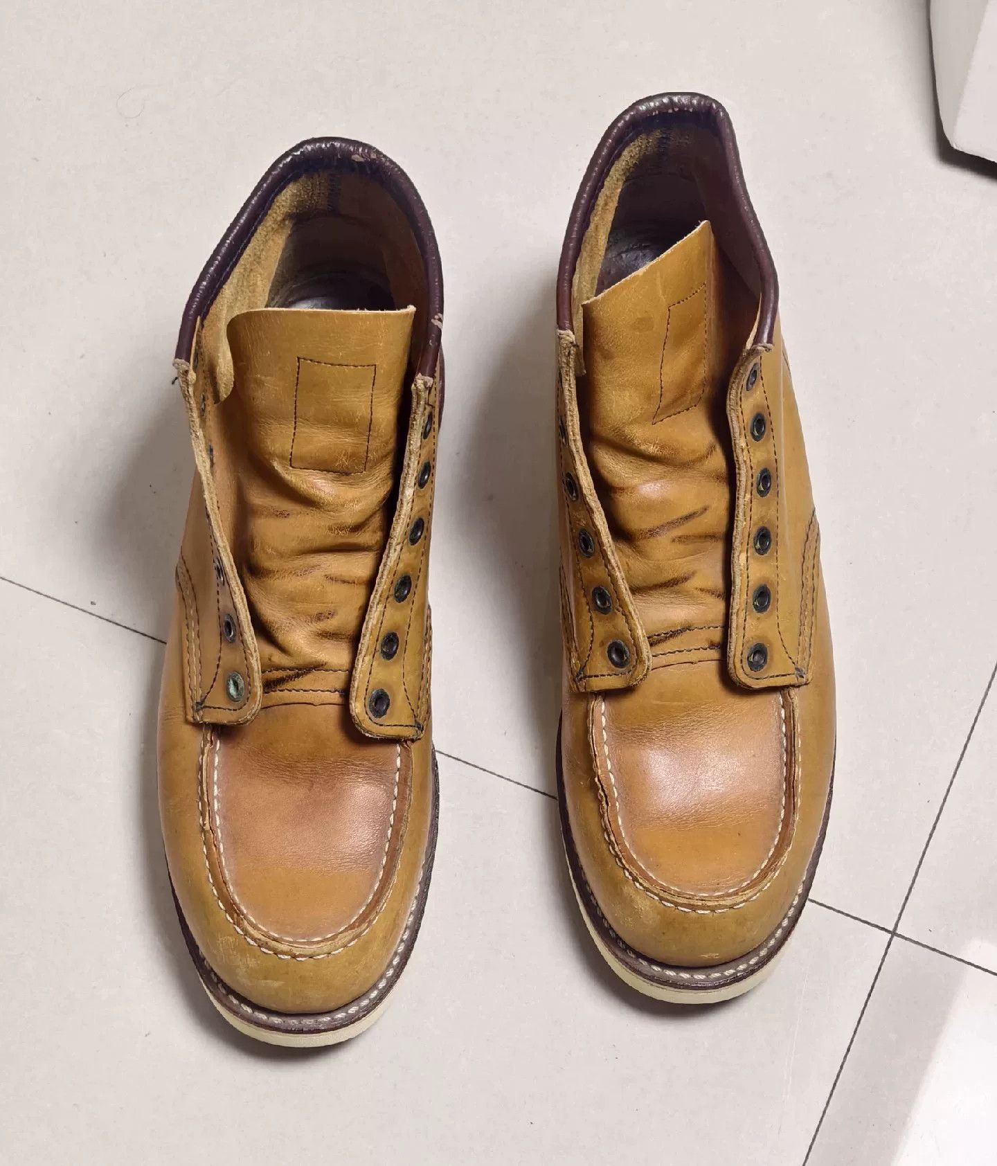 Red Wing Red Wing 875 Sunset Yellow Boot Size US 10.5 / EU 43-44 - 1 Thumbnail