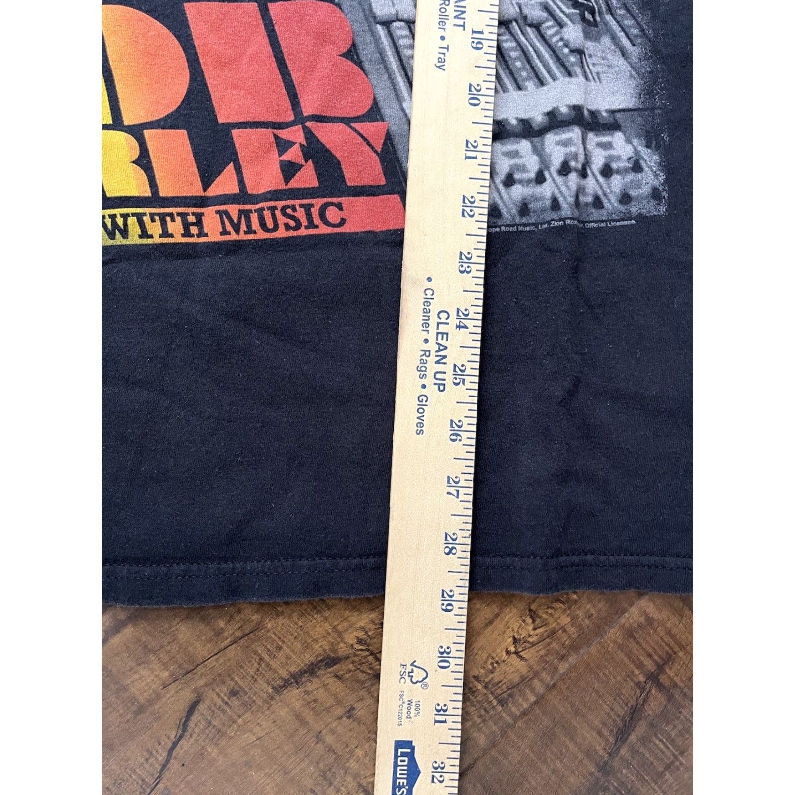 Vintage VINTAGE Bob Marley Reggae Music Tee T-Shirt XL Zion Rootswear 2008 VTG Rasta Y2K Mens Short Sleeve Crew Neck Black T-Shirt Size US XL / EU 56 / 4 - 6 Thumbnail