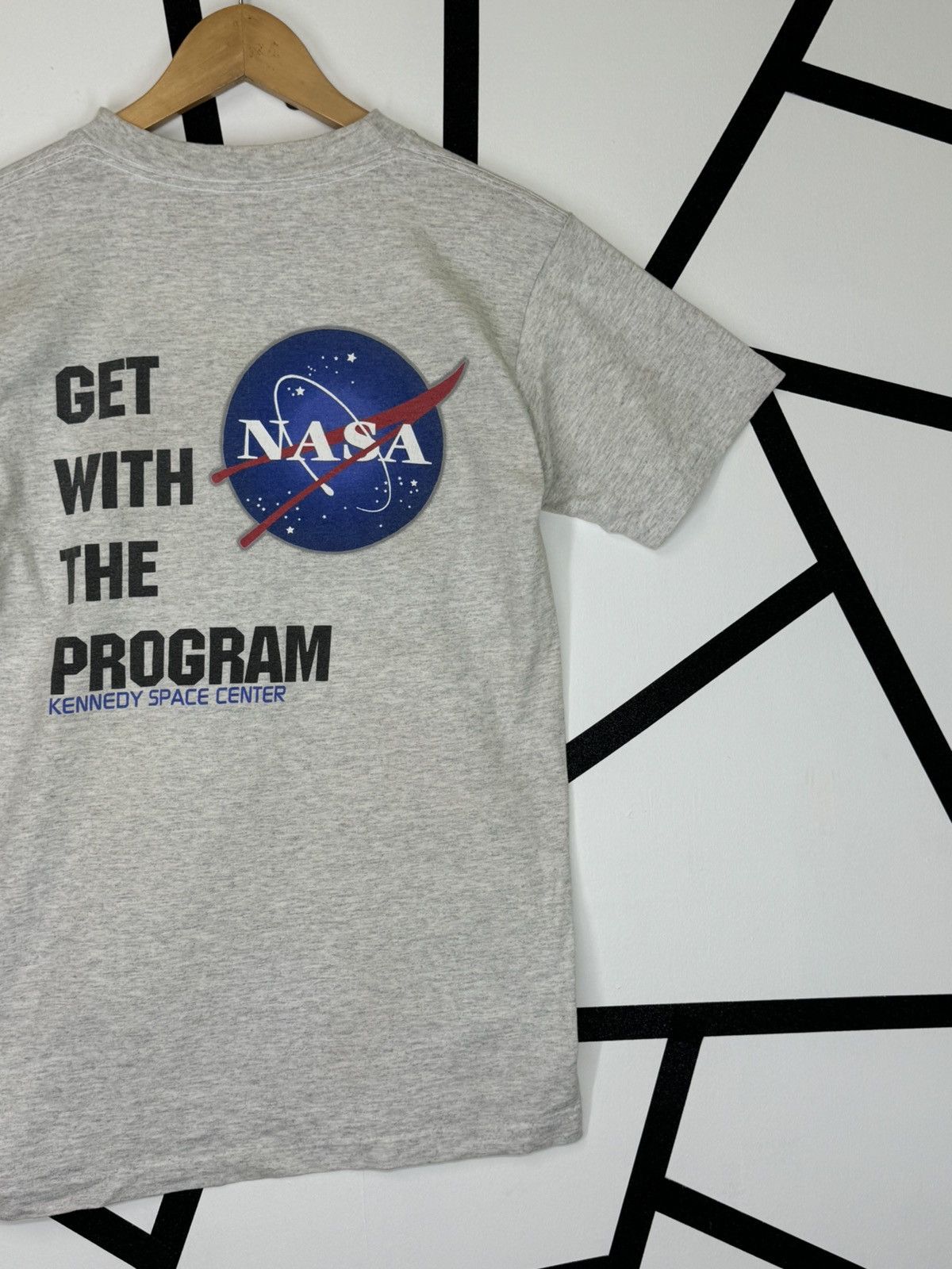 NASA Vintage 90s Nasa Kennedy Space Center Single Stitch Tee Size US XS / EU 42 / 0 - 7 Thumbnail