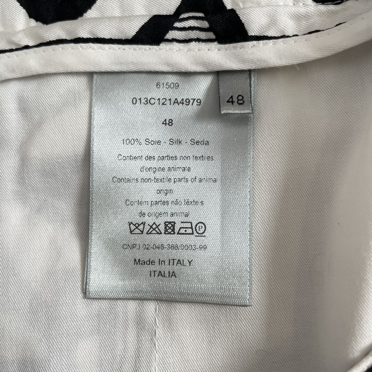 Dior Dior Black & White Allover Graffiti Logo Silk Shorts K26WX Size 28" / US 6 / IT 42 - 6 Thumbnail