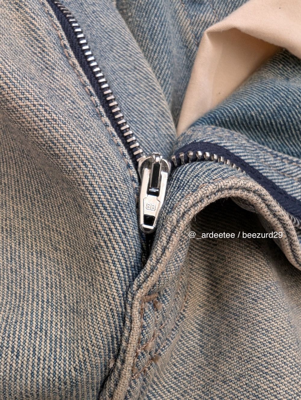Balenciaga *NEW* SS24 INSIDE OUT BAGGY JEANS $1,590 MEDIUM Size US 32 / EU 48 - 12 Thumbnail