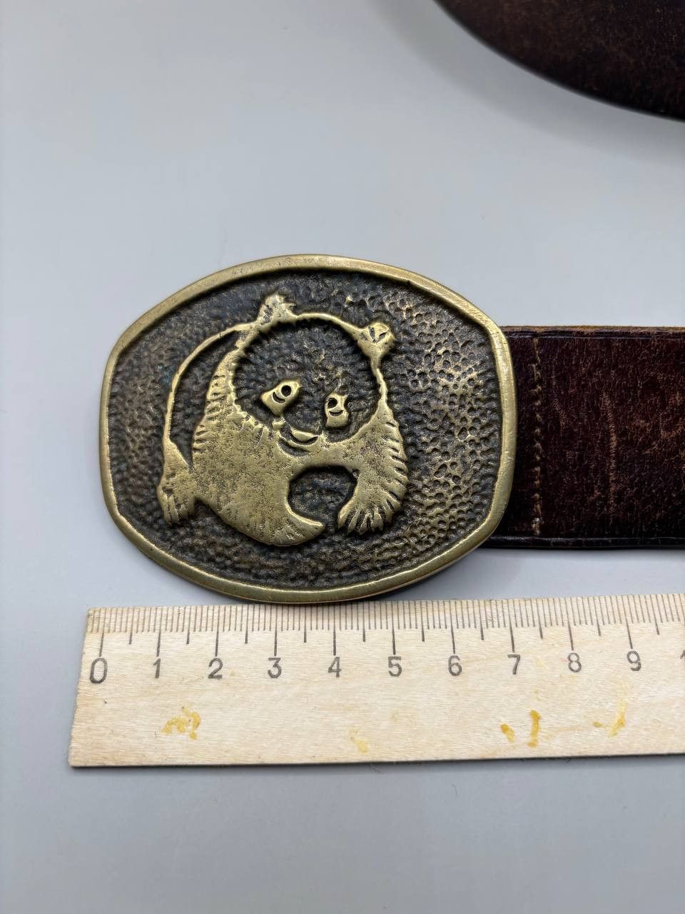Vintage Vintage Panda Buckle Distressed Leather Belt Size ONE SIZE - 2 Thumbnail