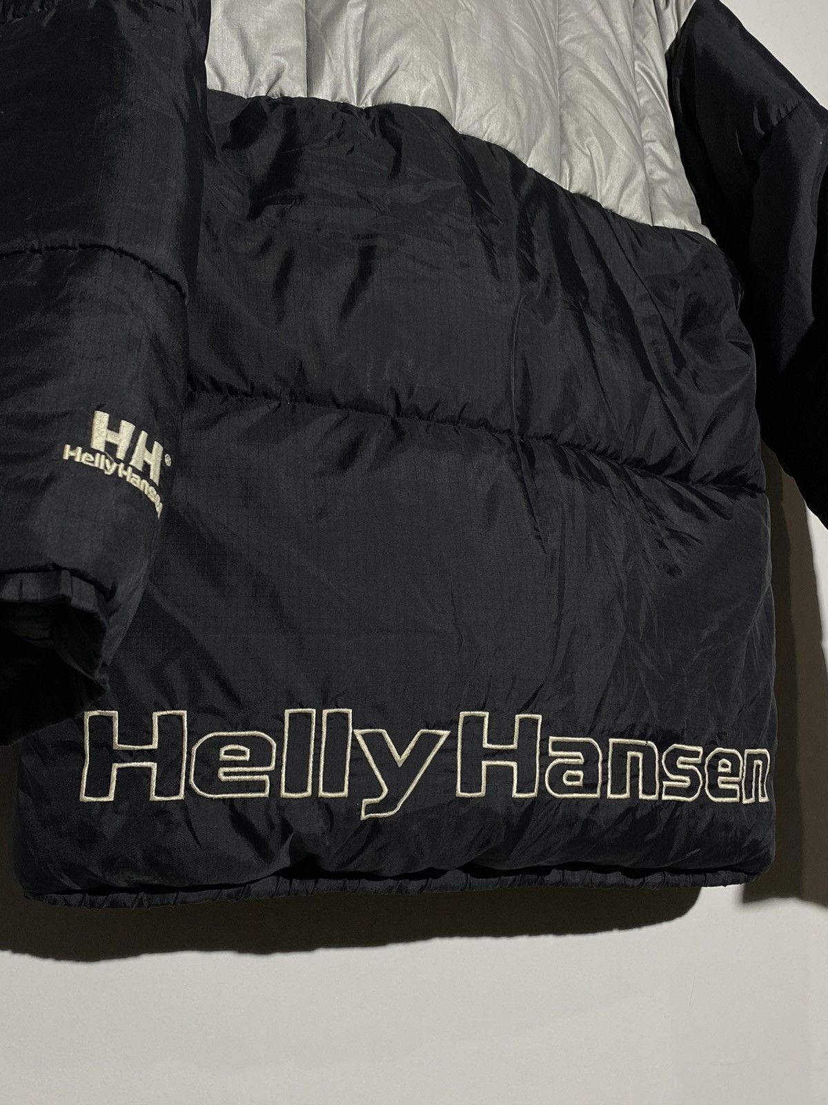 Helly Hansen Vintage 90s Helly Hansen Y2K streetwear style down jacket Size US S / EU 44-46 / 1 - 5 Thumbnail