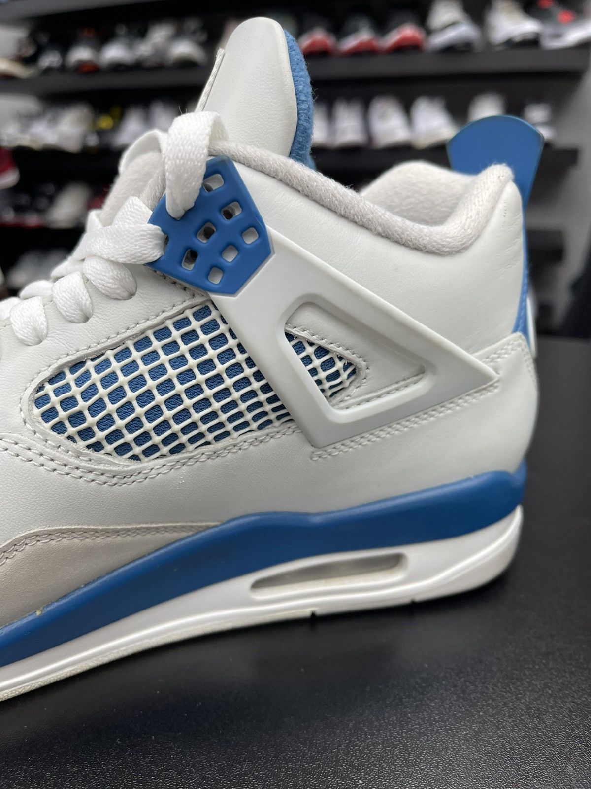 Jordan Brand Size 10 - Jordan 4 Military Blue Size US 10 / EU 43 - 6 Thumbnail