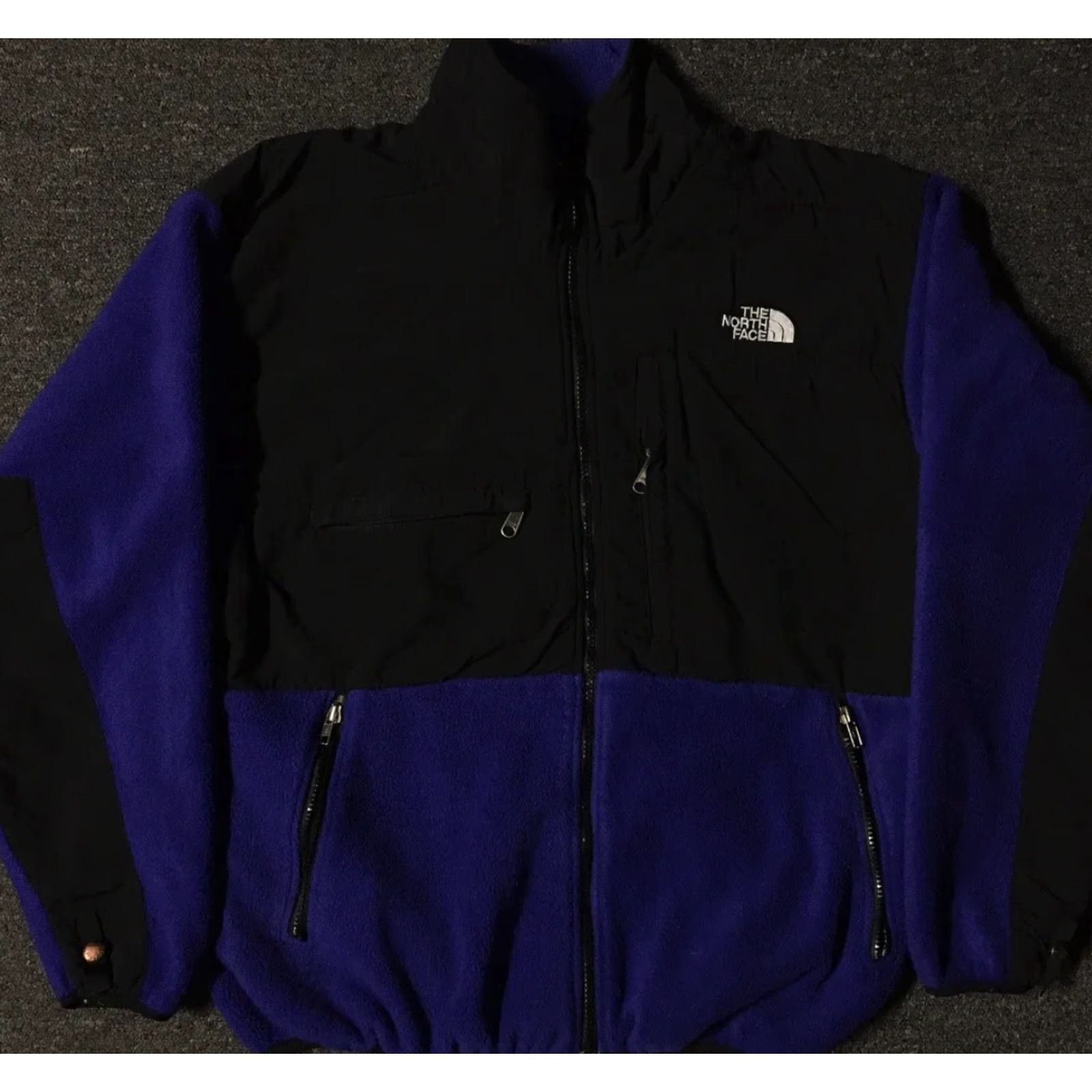 The North Face VINTAGE The North Face Denali Jacket M USA Black/Blue 90s 80s Fleece Hiking Men Regular Size M Denali Size US M / EU 48-50 / 2 - 2 Thumbnail