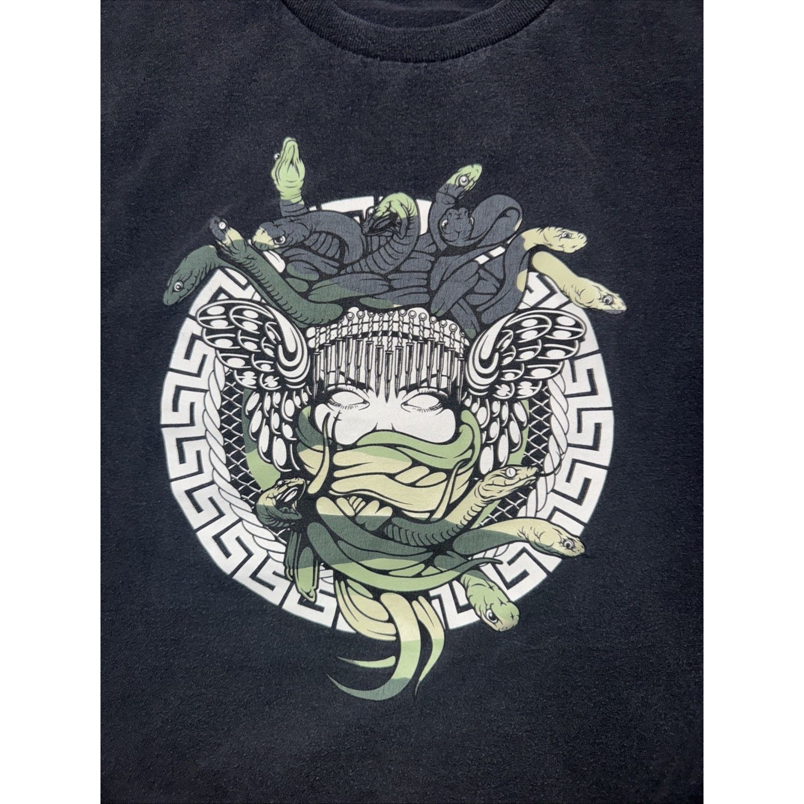 Band Tees × Crooks & Castles × Vintage Crooks & Castles Medusa Head Graphic T-Shirt Black L 19x26 Size US L / EU 52-54 / 3 - 2 Thumbnail