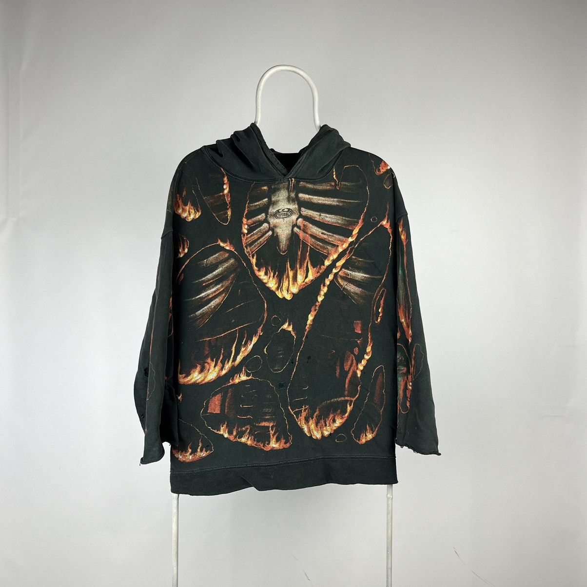Vintage Skulls hoodie vintage Deadstock size Medium Size US M / EU 48-50 / 2 - 1 Thumbnail