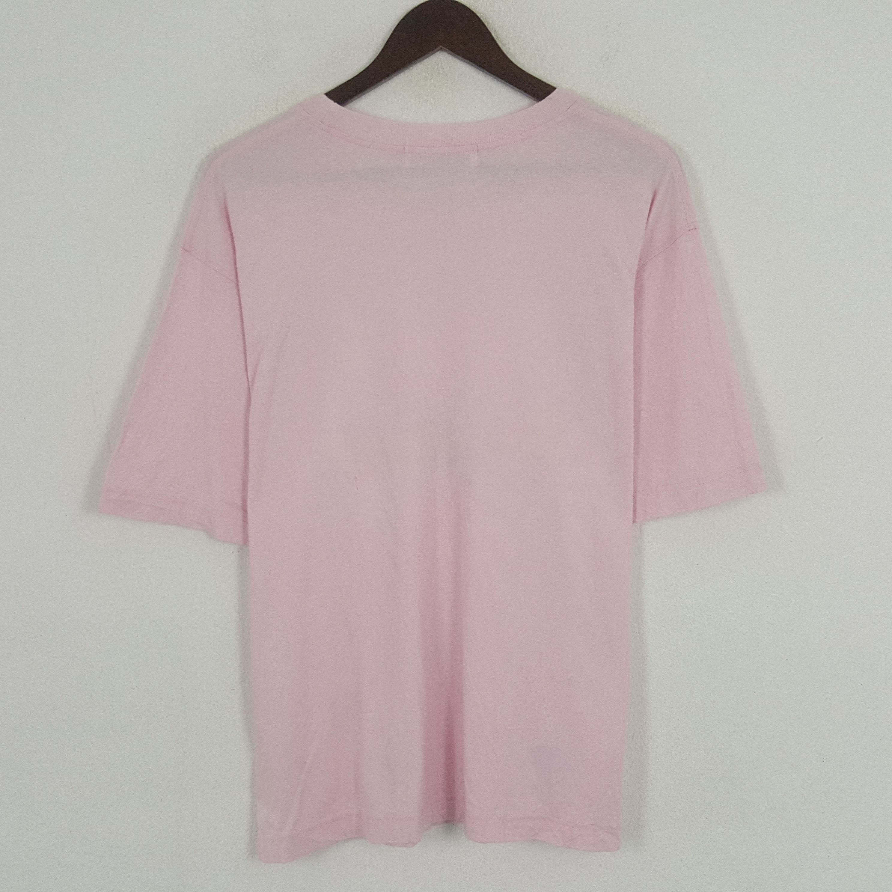 Burberry Vintage Burberry Of London Spell Out Tshirt Size US L / EU 52-54 / 3 - 3 Thumbnail