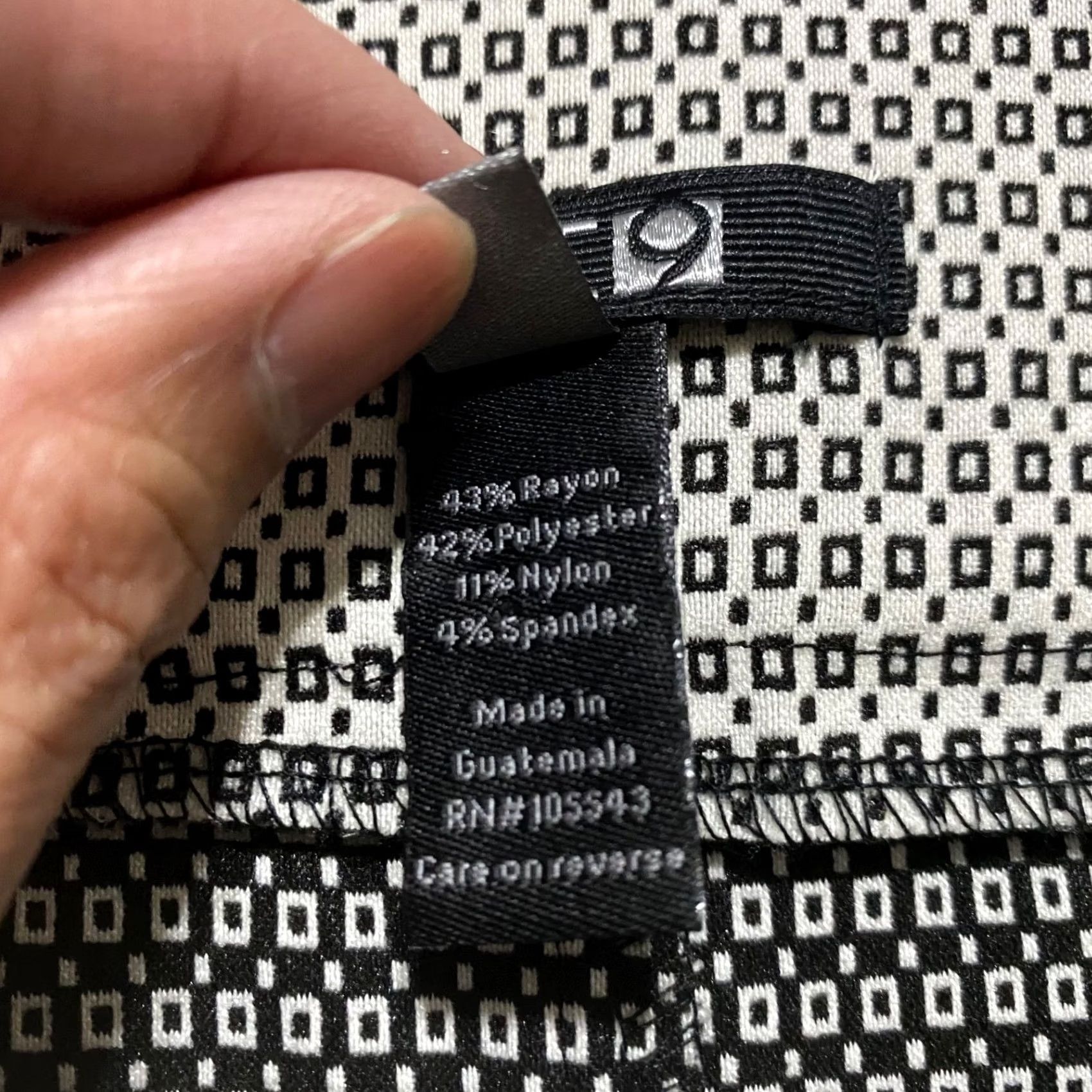 Apt. 9 Apt. 9 Womens Skirt Black White Geometric Knee Length Pencil Straight Office Casual Business Size 8 Size 30" / US 8 / IT 44 - 6 Thumbnail