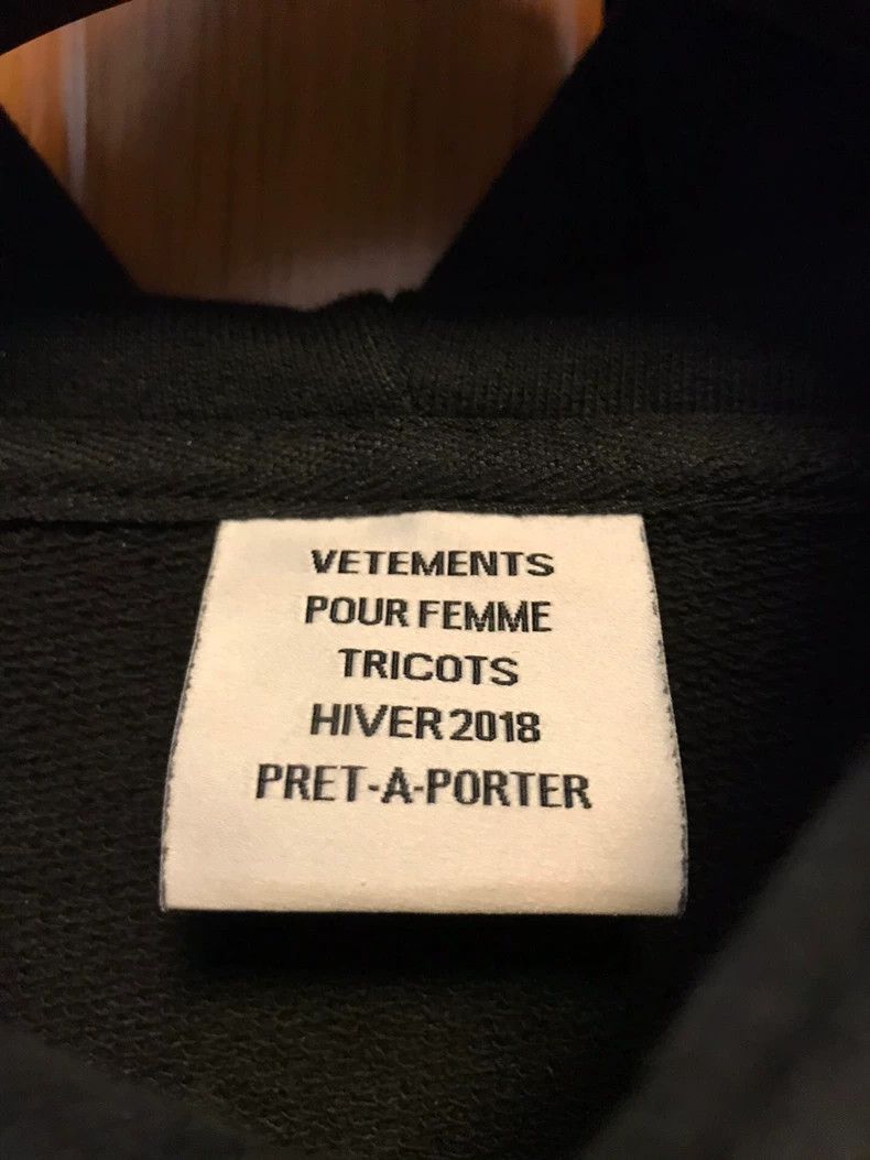 Vetements Vetements National Flag Fake Two-Piece Hoodie Size US XS / EU 42 / 0 - 2 Thumbnail