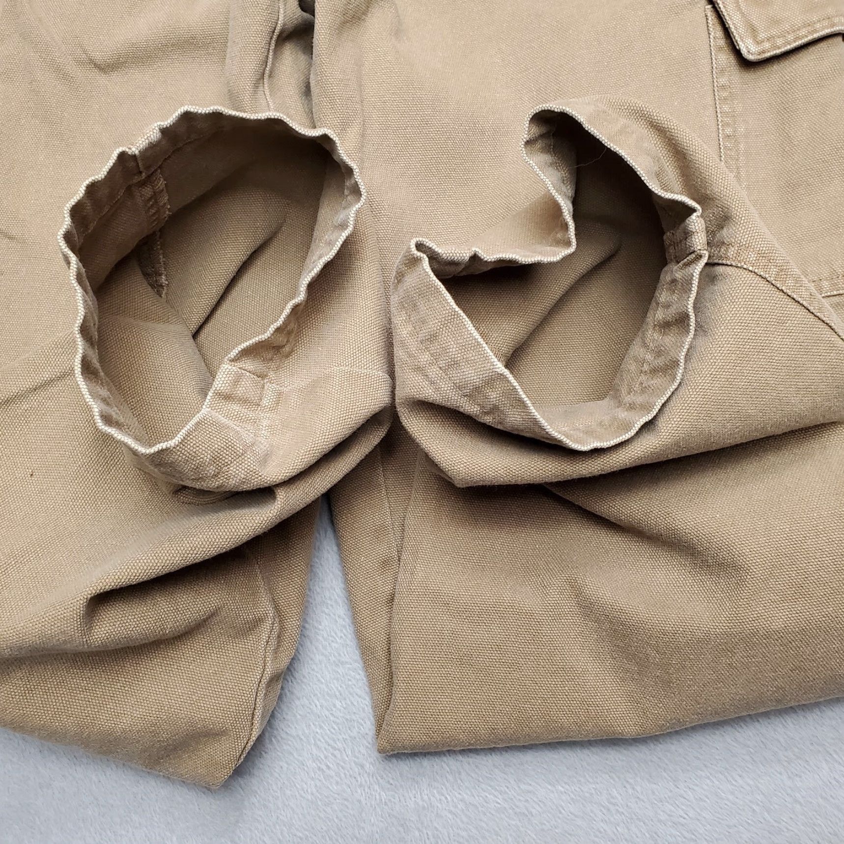 Vintage Cabelas Pants Men 40x33 Khaki Trail Hiker Canvas Cargo Heavy Duty Utility Cotton Shirt Pants Mens Brown Cargo Pocket Slash Pocket Outdoor 2000s Mens Size US 40 / EU 56 - 3 Thumbnail