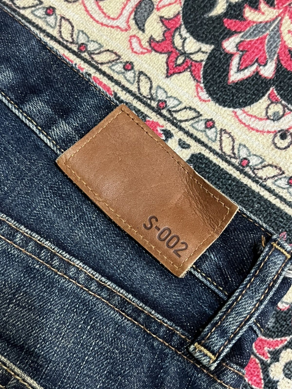 Undercover × Uniqlo Vintage Uniqlo S002 Dark Blue Washed Whisker Straight Jeans Size US 32 / EU 48 - 8 Thumbnail