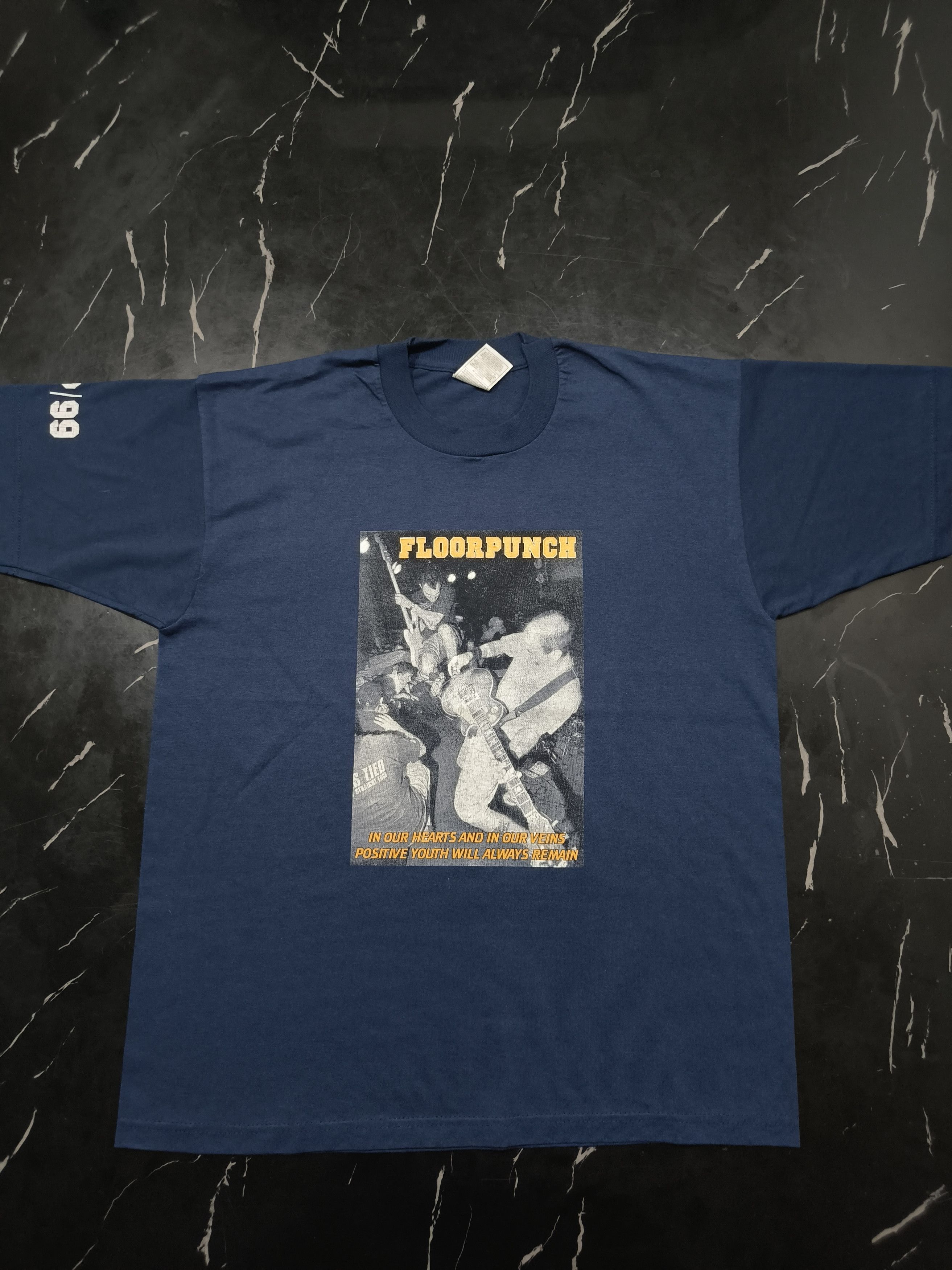 Band Tees Vintage 90s Floorpunch shirt Size US L / EU 52-54 / 3 - 2 Thumbnail
