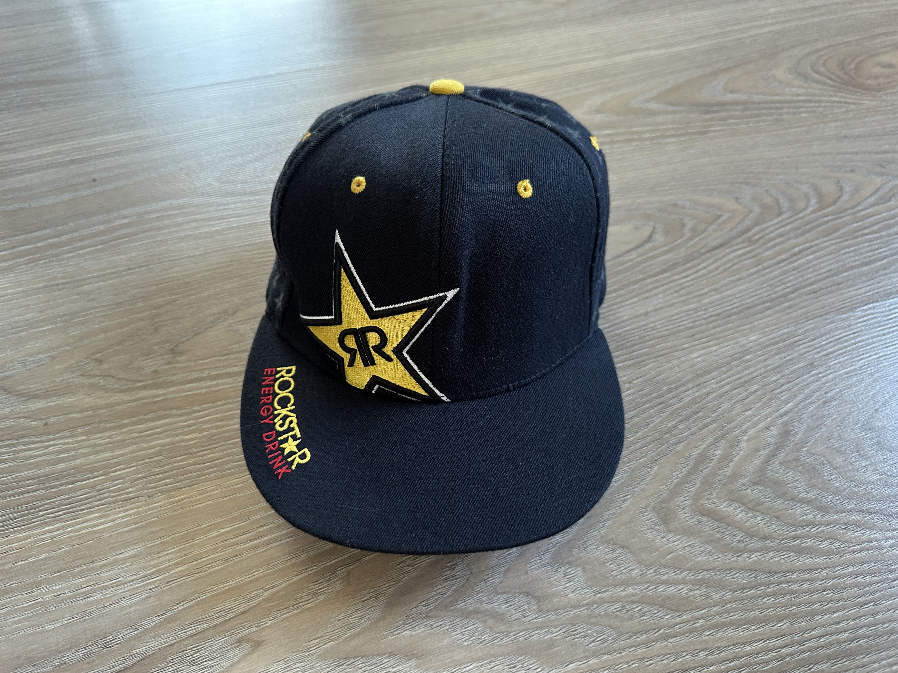Rockstar Games × Vintage Vintage Rockstar Energy Drink Flexfit Black Snapback Cap Size ONE SIZE - 3 Thumbnail