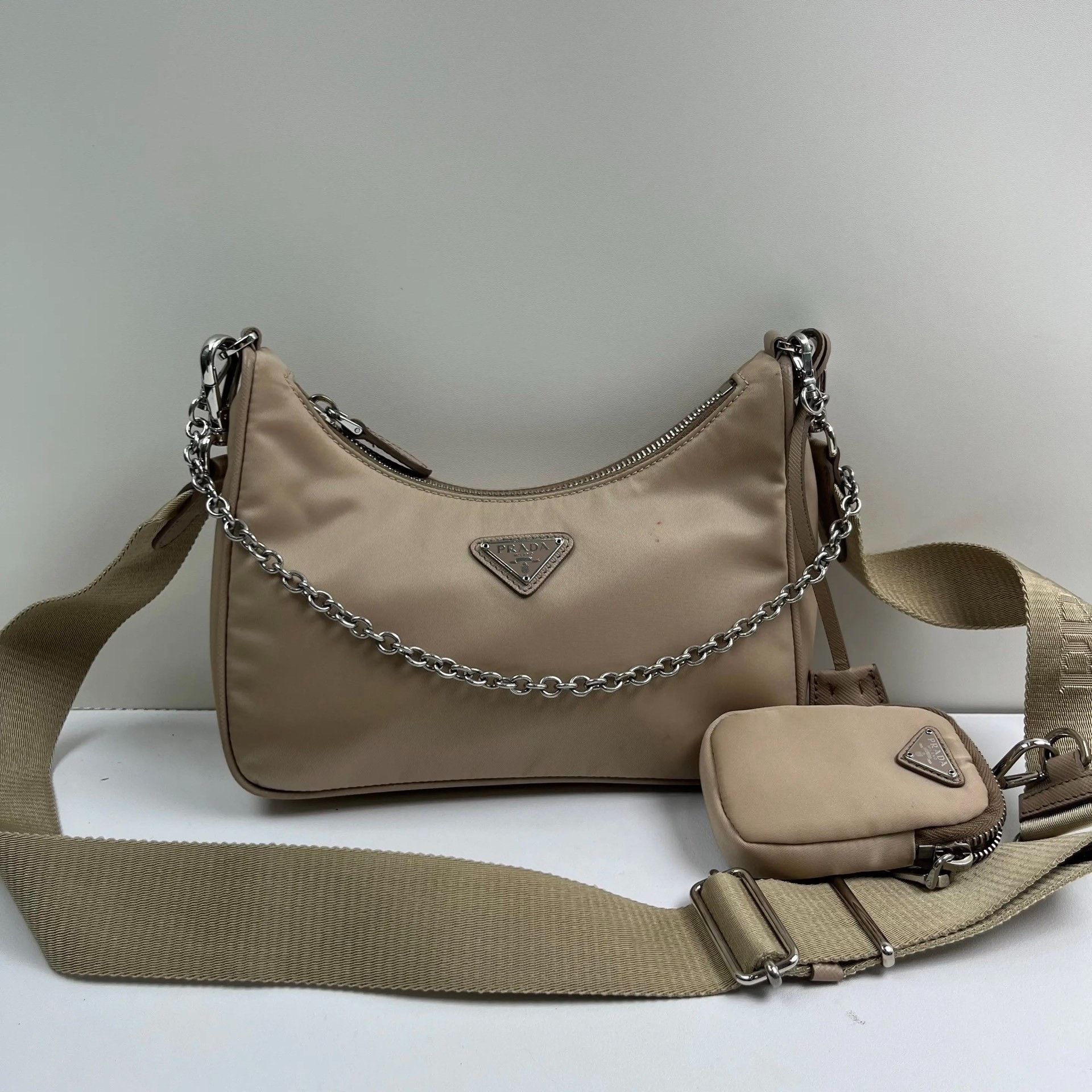Prada Pre-loved Bag Very good condition Size ONE SIZE - 1 Thumbnail
