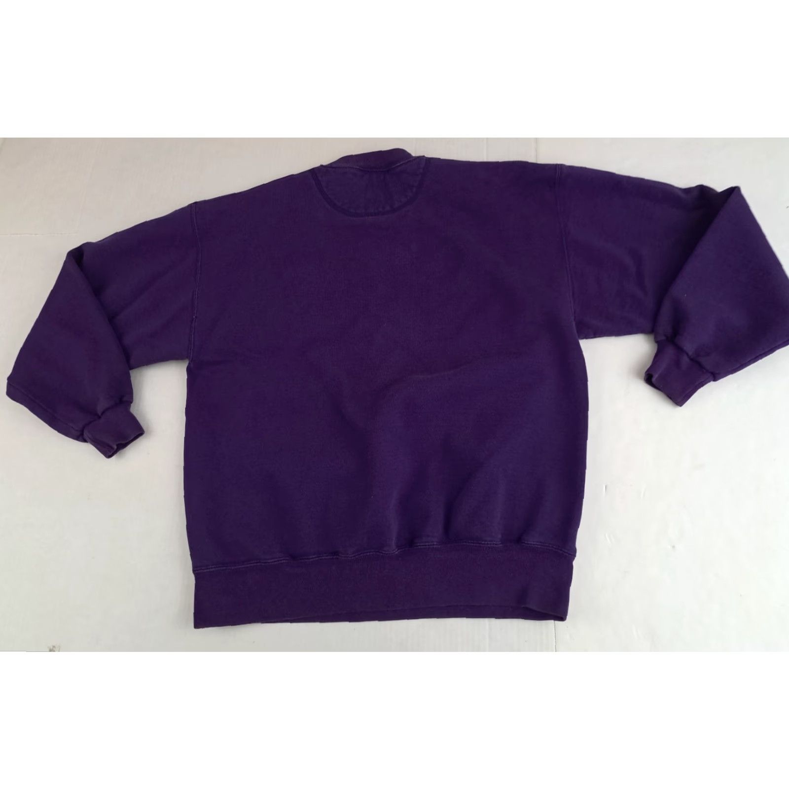 Jerzees VINTAGE Jerzees Sweatshirt Woman Embroidered Carnation Flowers Large USA Made 90s Flower USA Purple Crew Neck Pullover Long Sleeve Size L / US 10 / IT 46 - 4 Thumbnail