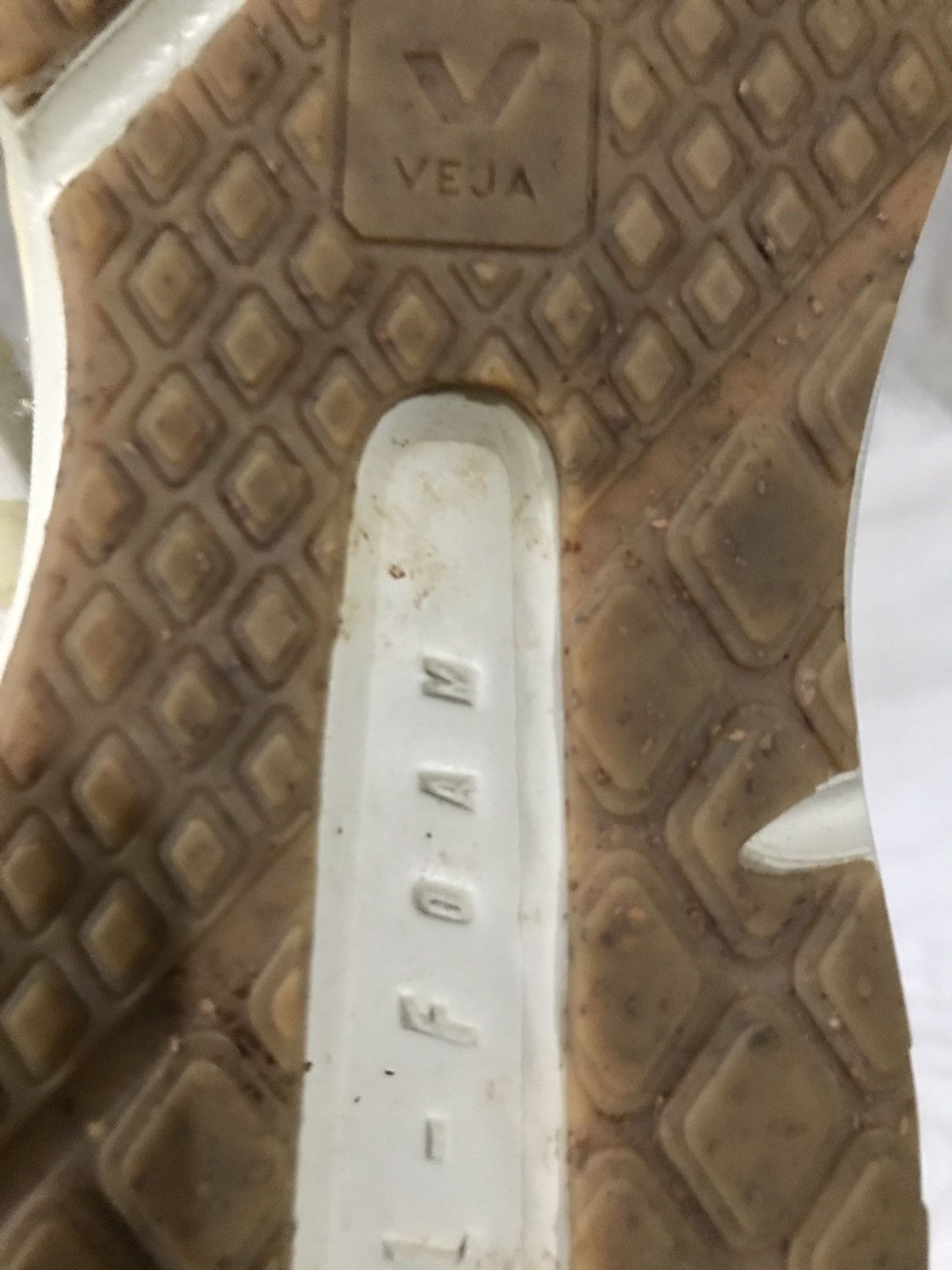Rick Owens × Veja VEJA X RICK OWENS V KNIT MID BUTTER SNEAKER Size US 7 / IT 37 - 7 Thumbnail